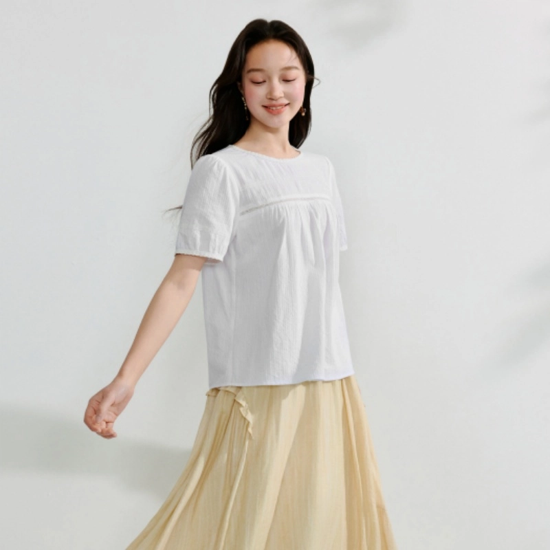 茵曼 简约镂空钩花花边圆领宽松短袖衬衫 女款 霜白色