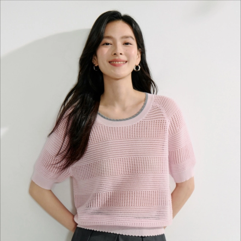茵曼 撞色镂空通勤宽松薄短袖针织衫 女款 浅粉色