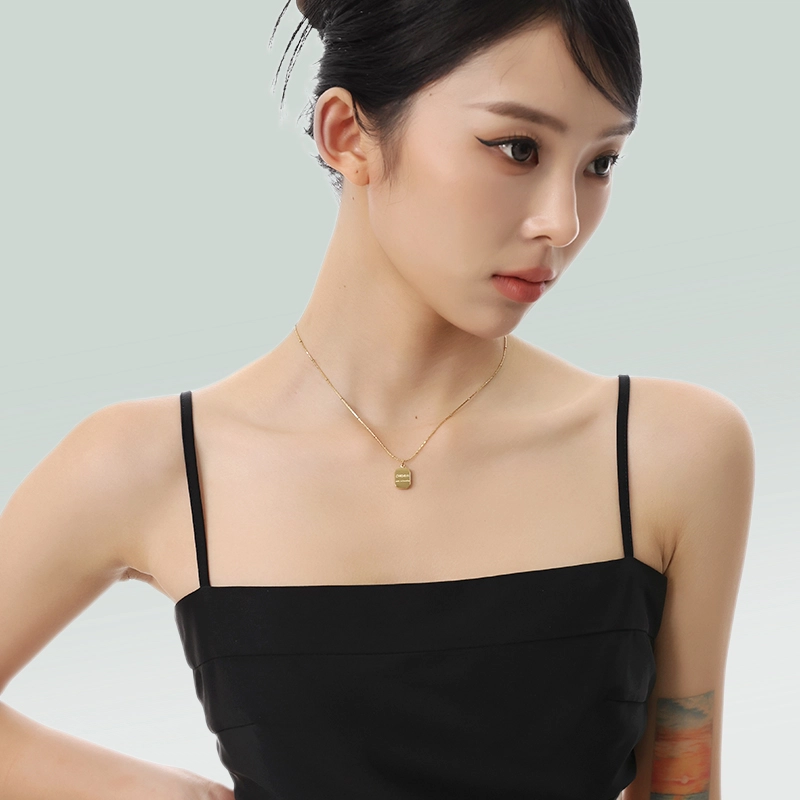 MISS XIA JWY