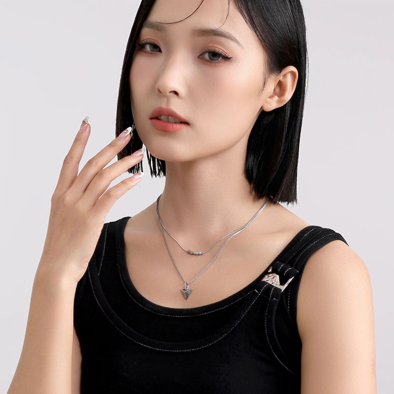 MISS XIA JWY