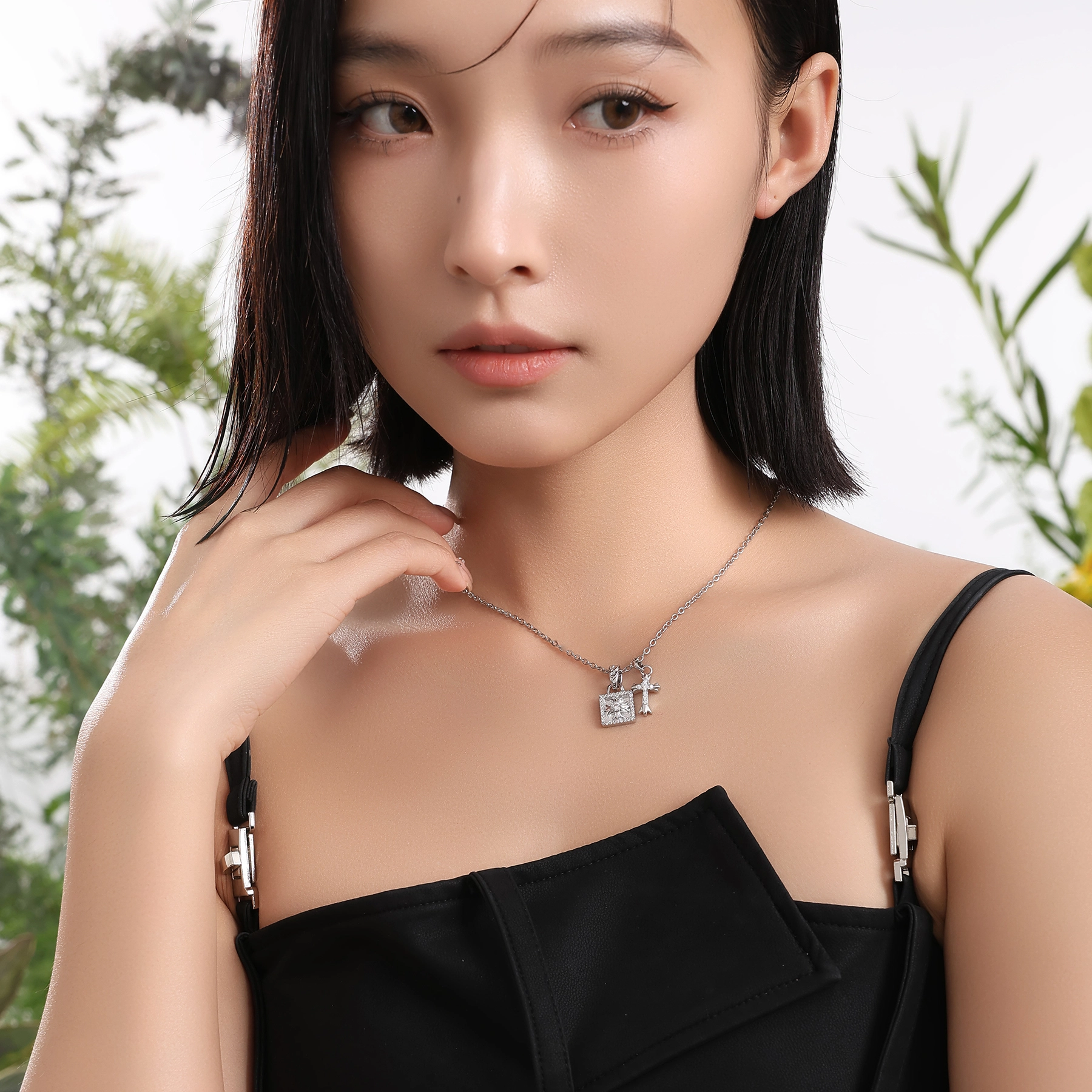 MISS XIA JWY