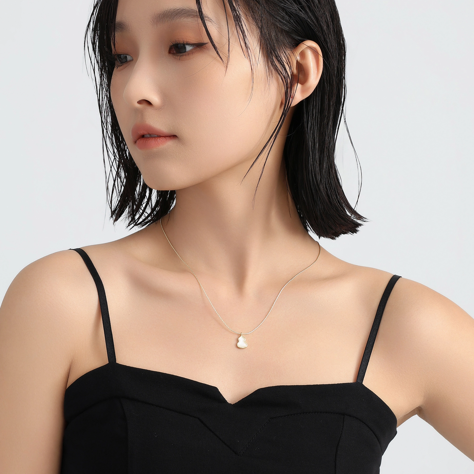 MISS XIA JWY