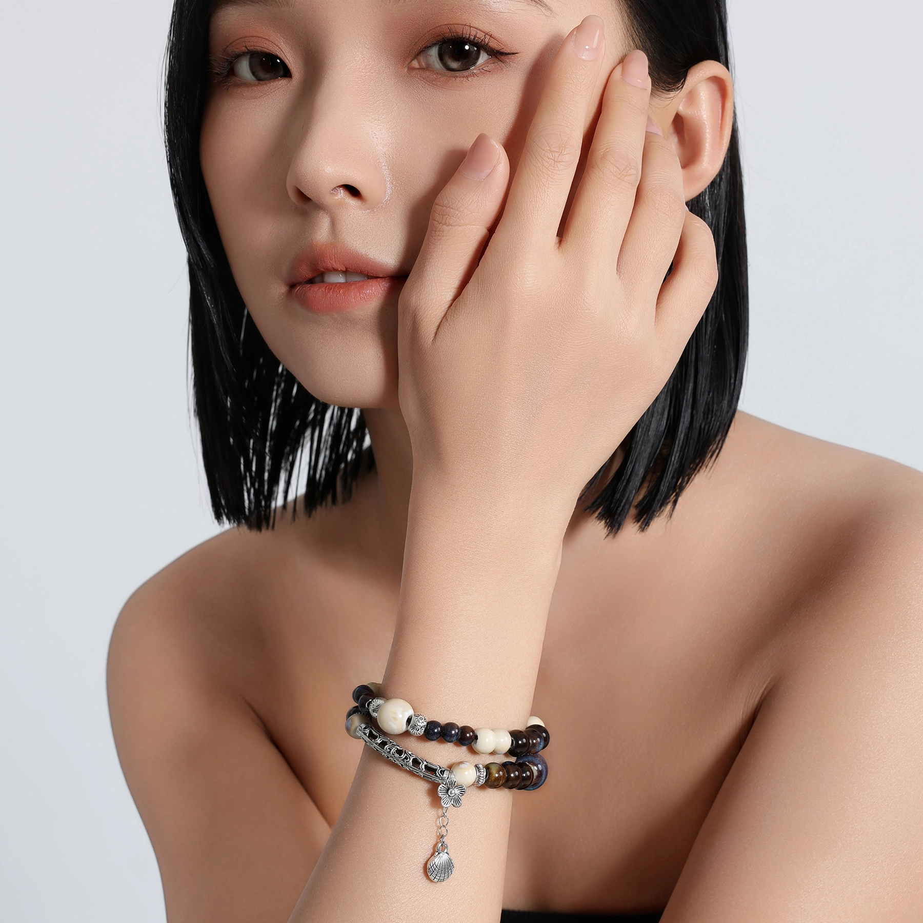 MISS XIA JWY