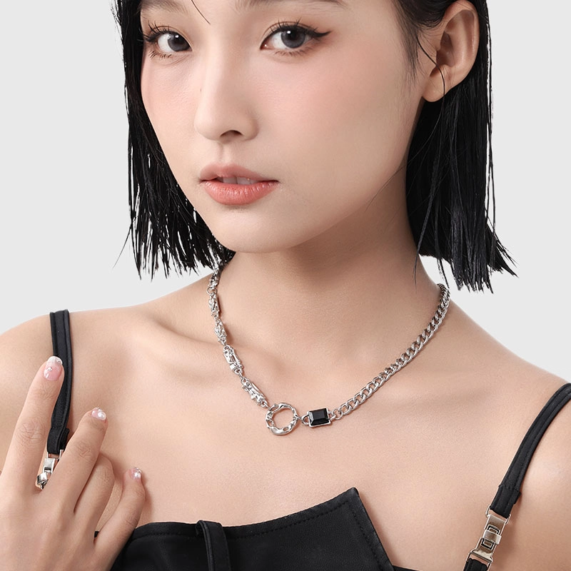 MISS XIA JWY