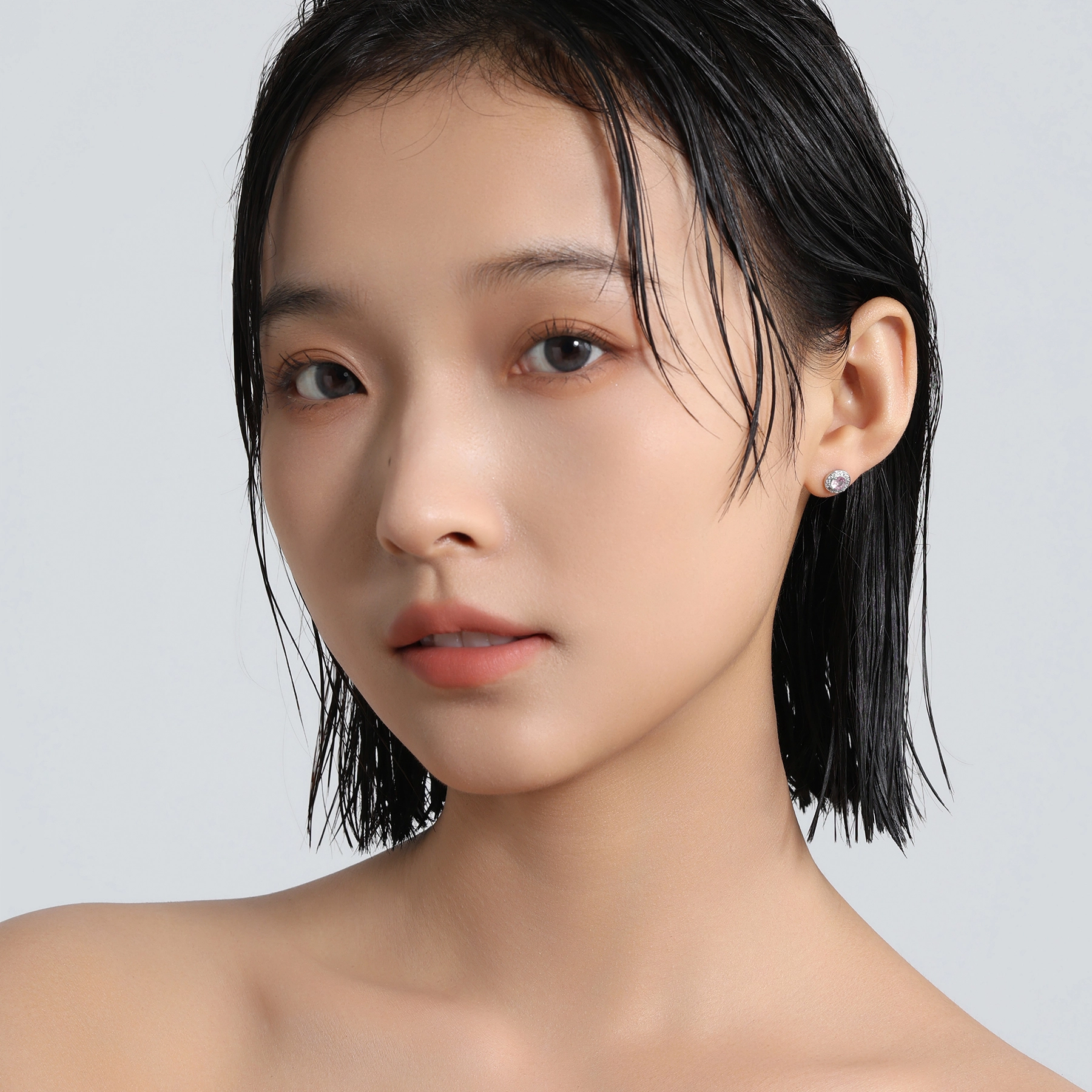 MISS XIA JWY
