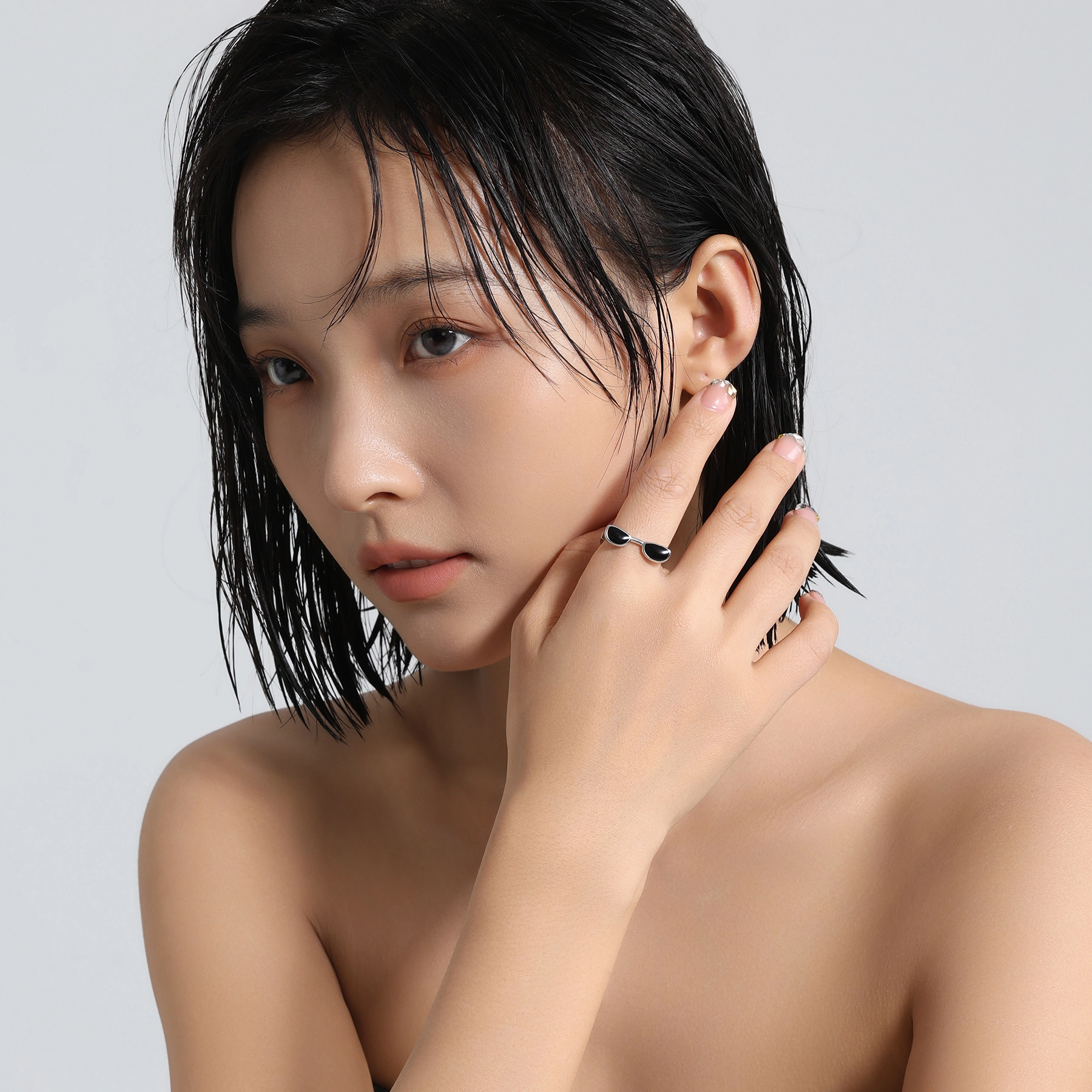 MISS XIA JWY
