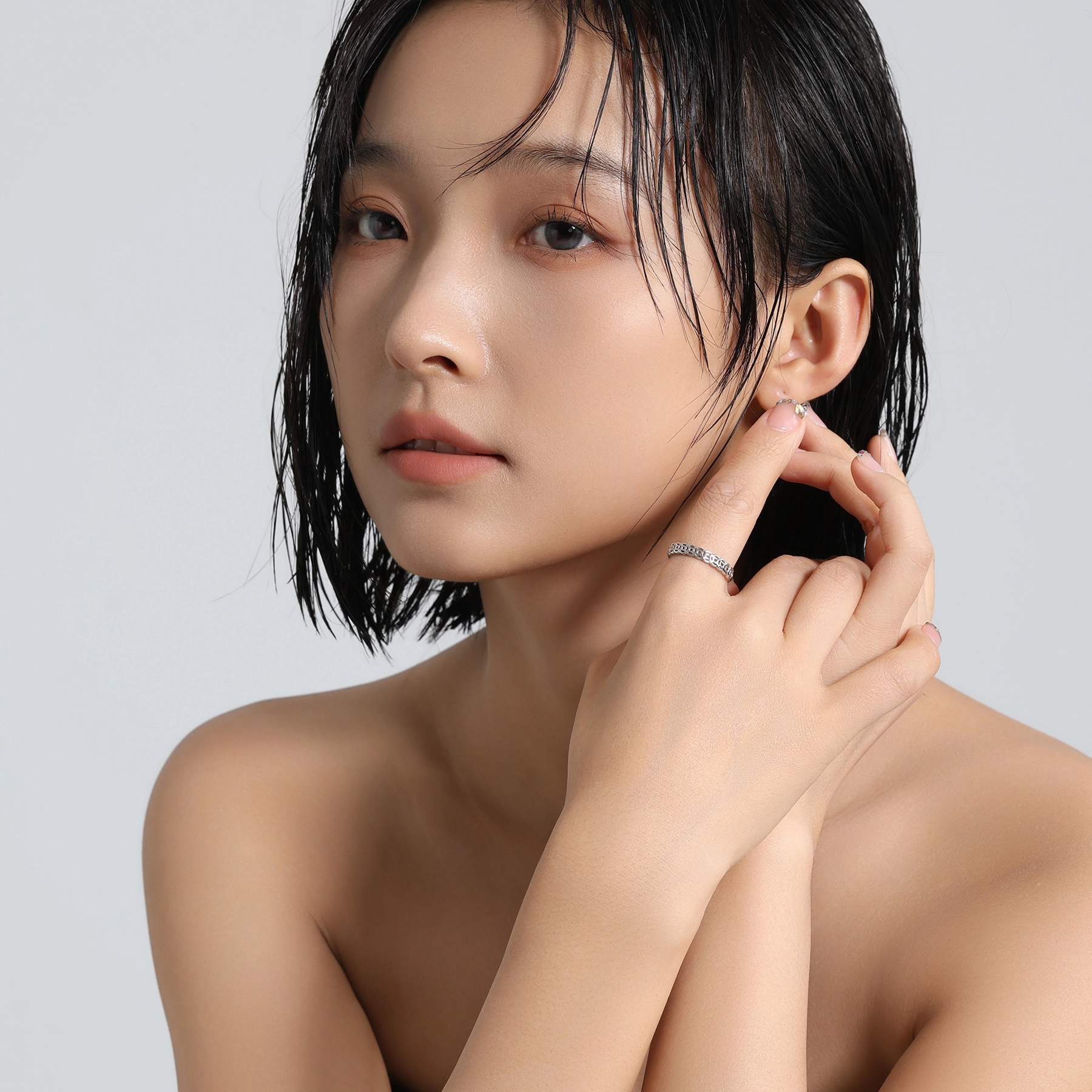 MISS XIA JWY
