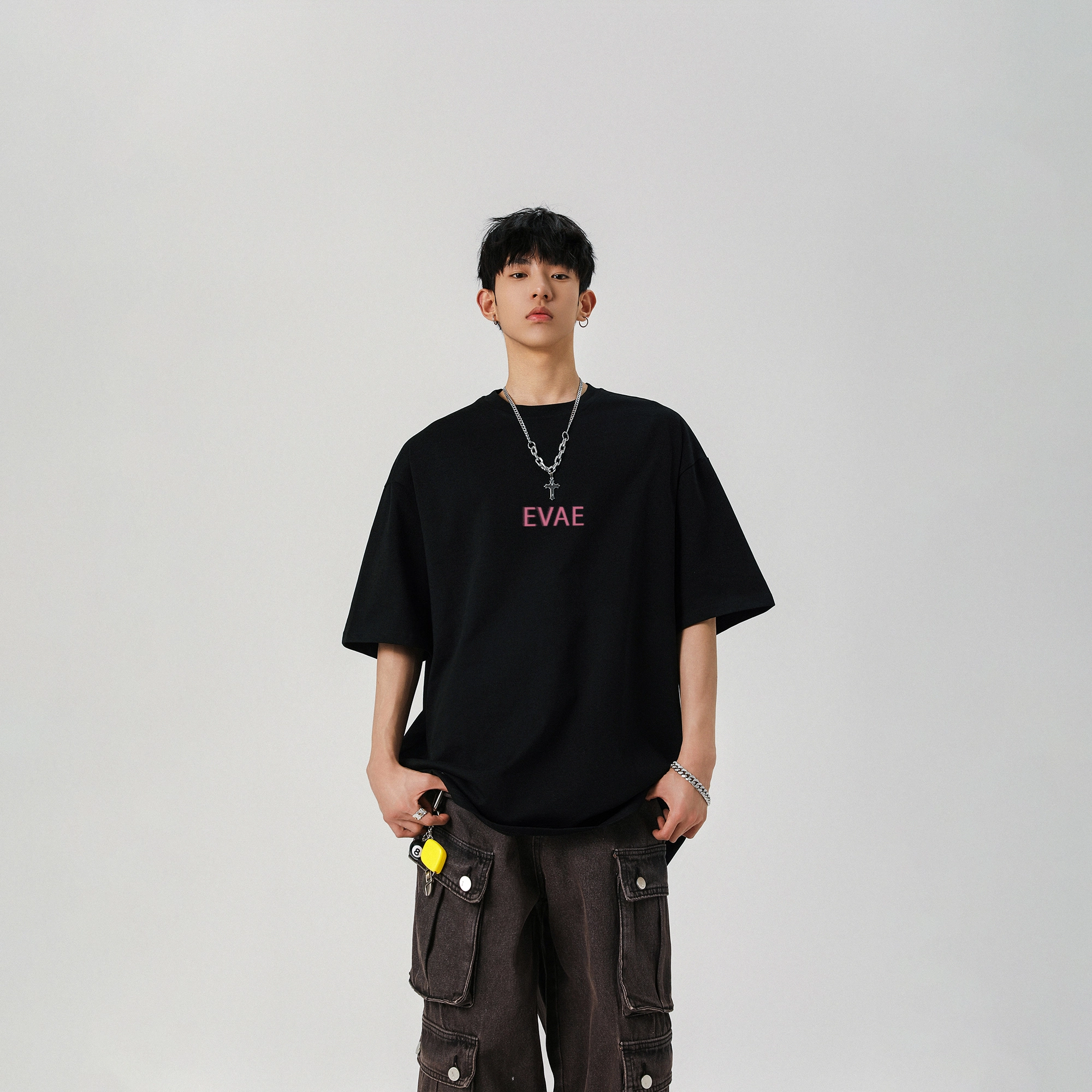 *EVAE+MOB logoT