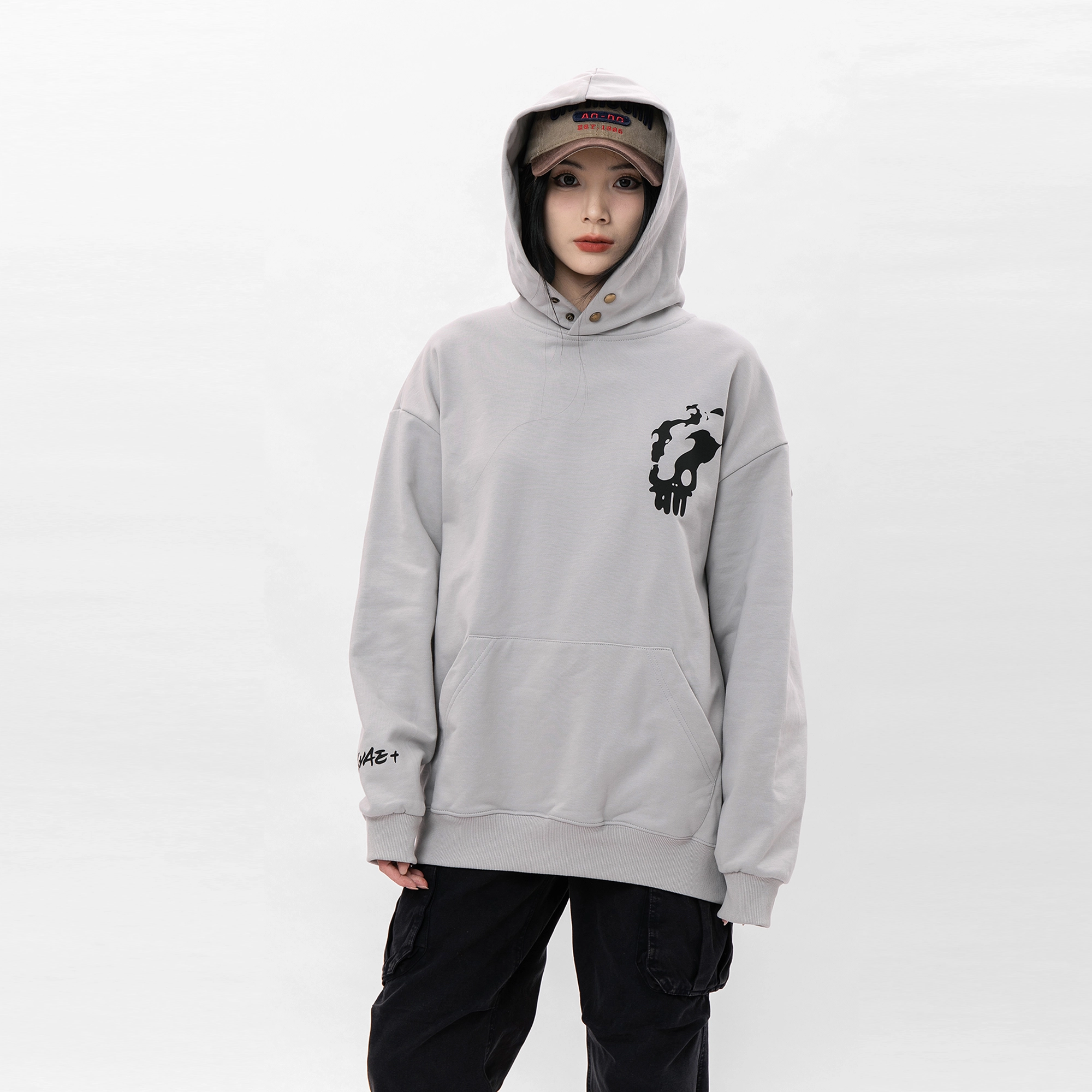 *EVAE+MOB Logo