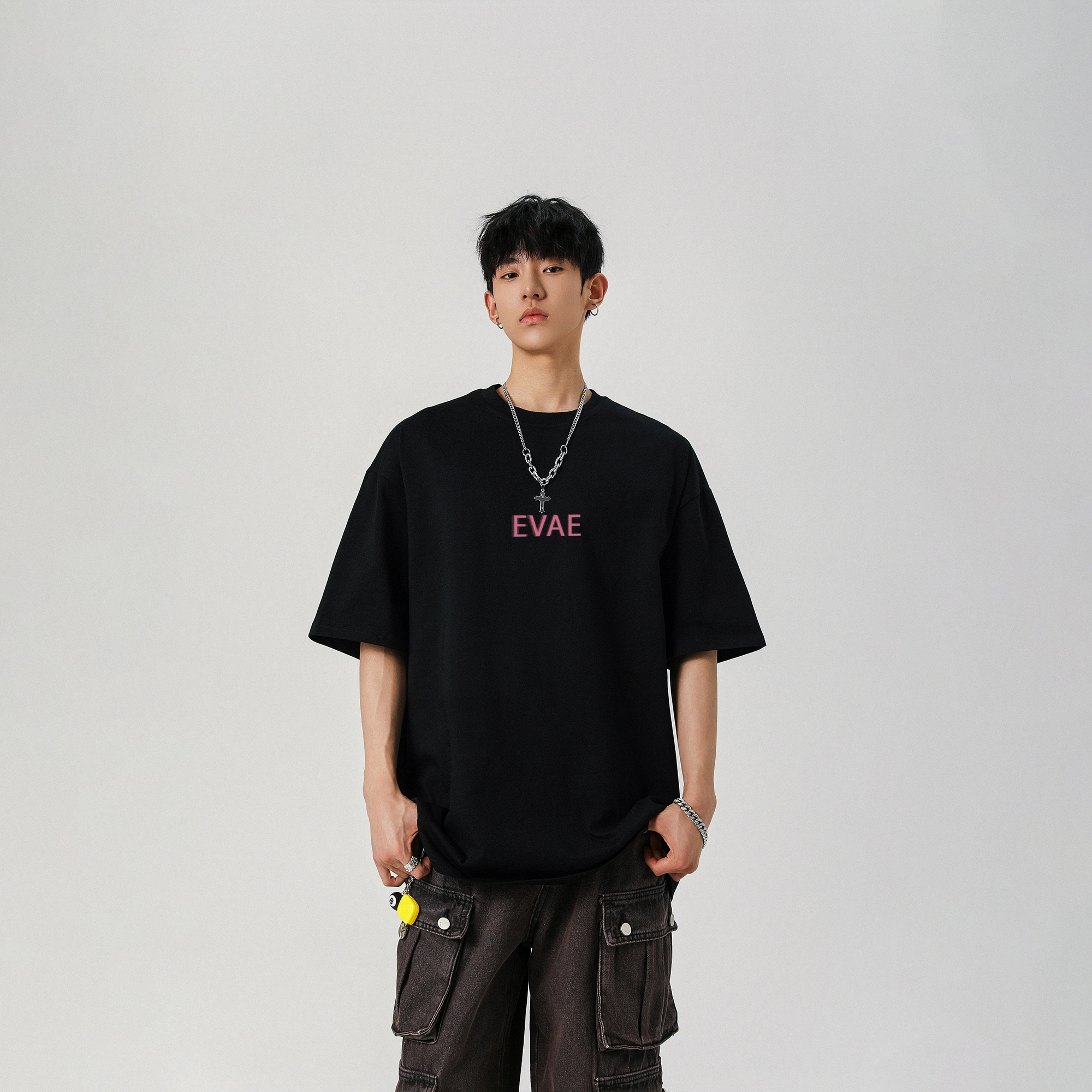 *EVAE+MOB logoT