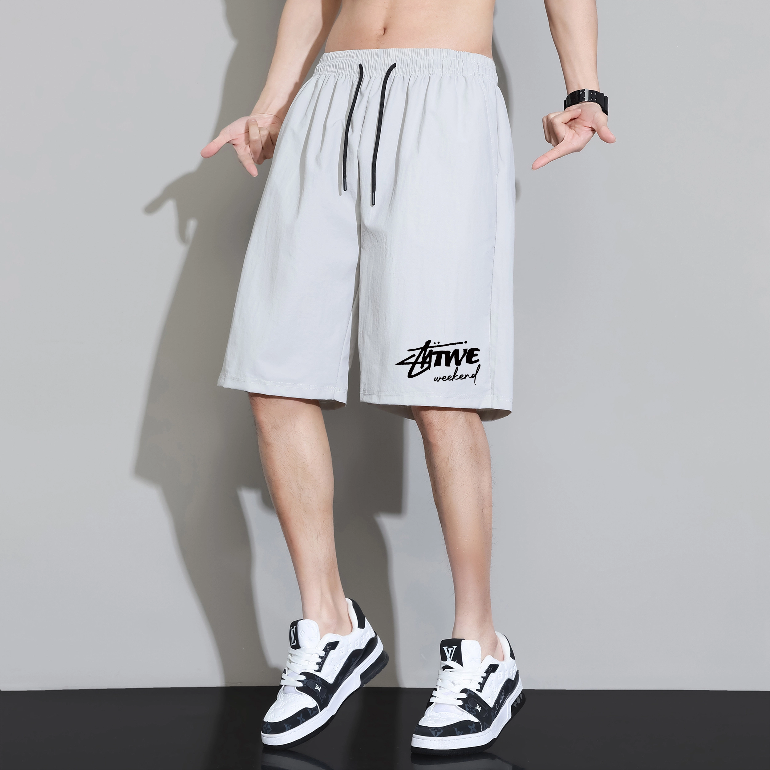LA'T.WEEKEND cleanfitLogo