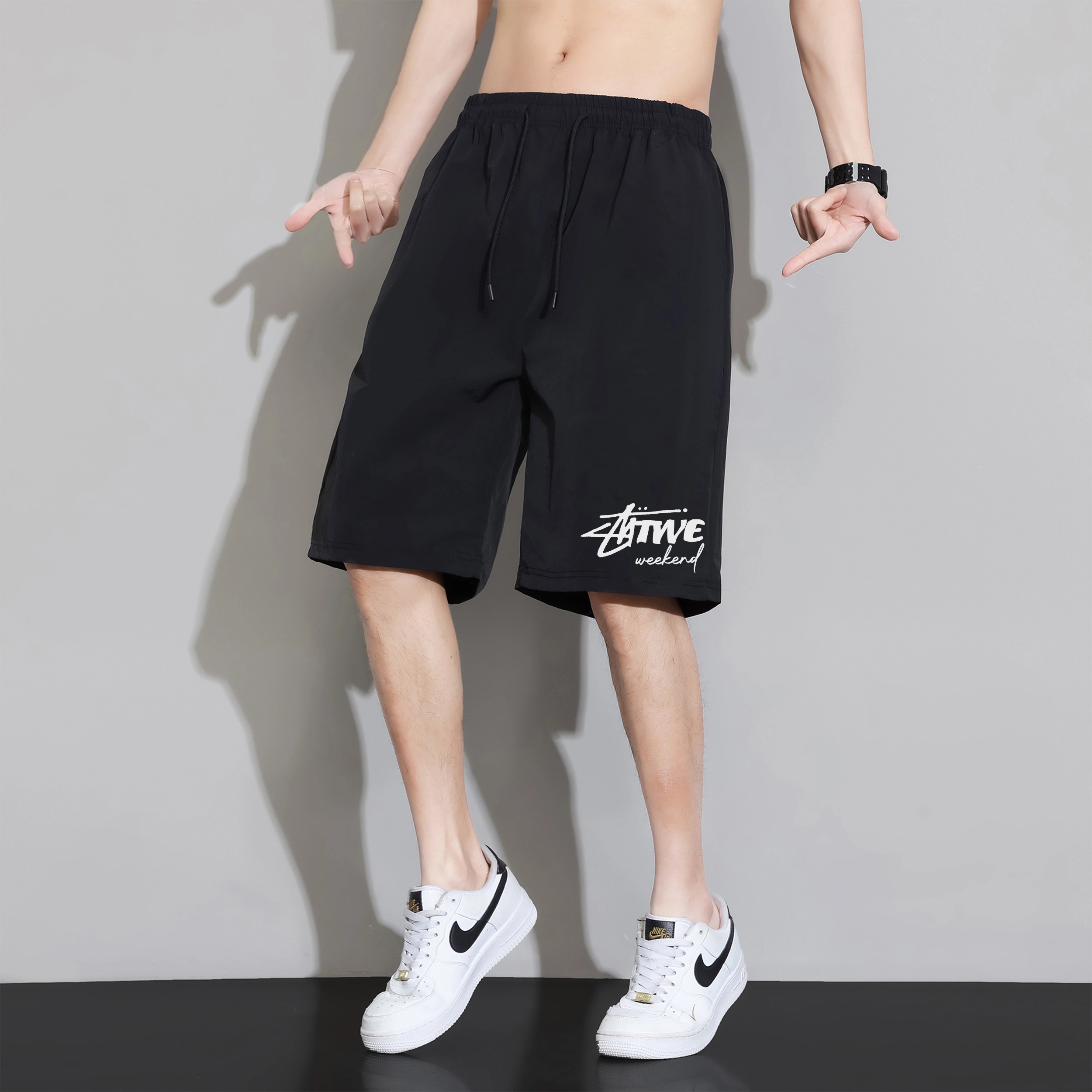 LA'T.WEEKEND cleanfitLogo