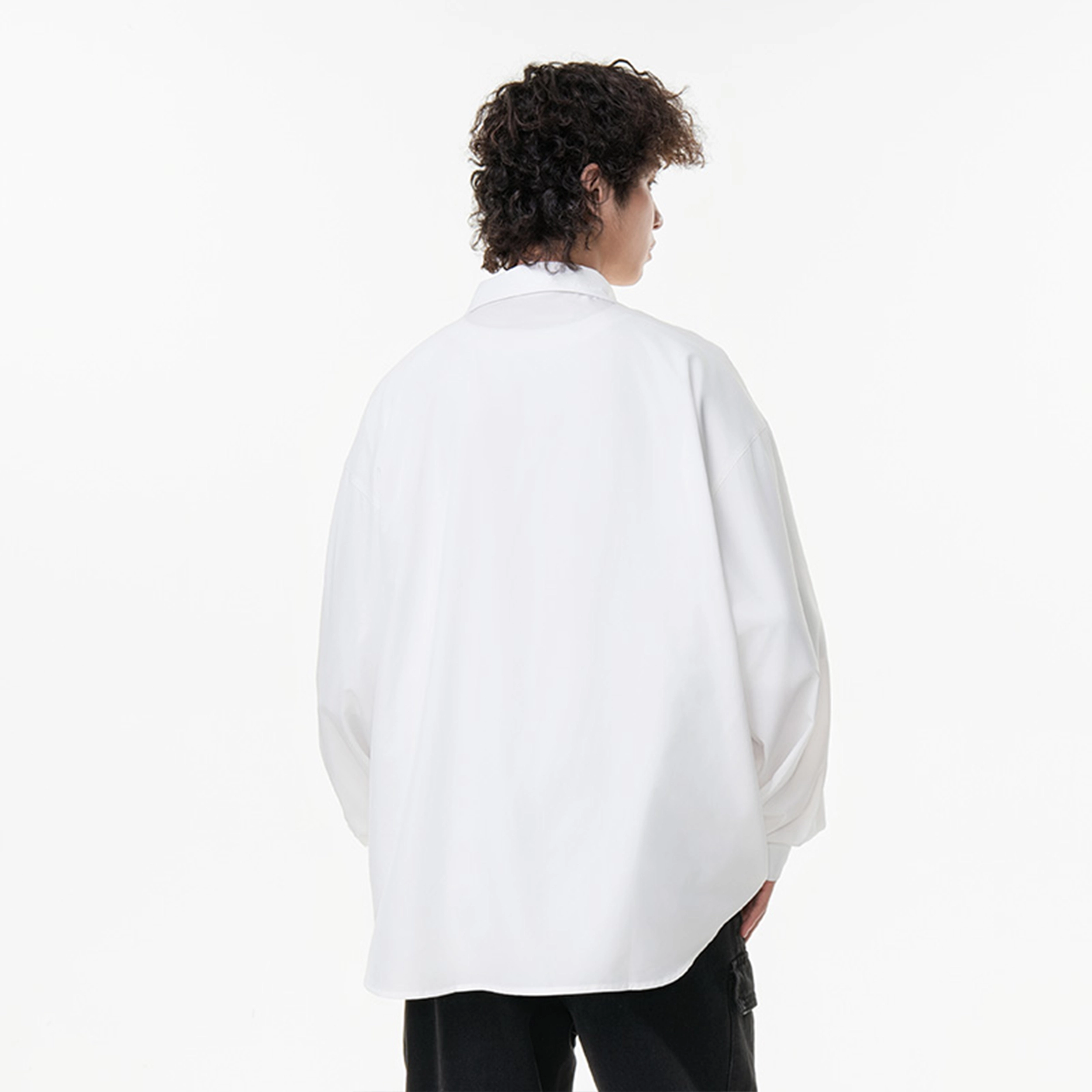 LA'T.WEEKEND Logocleanfit