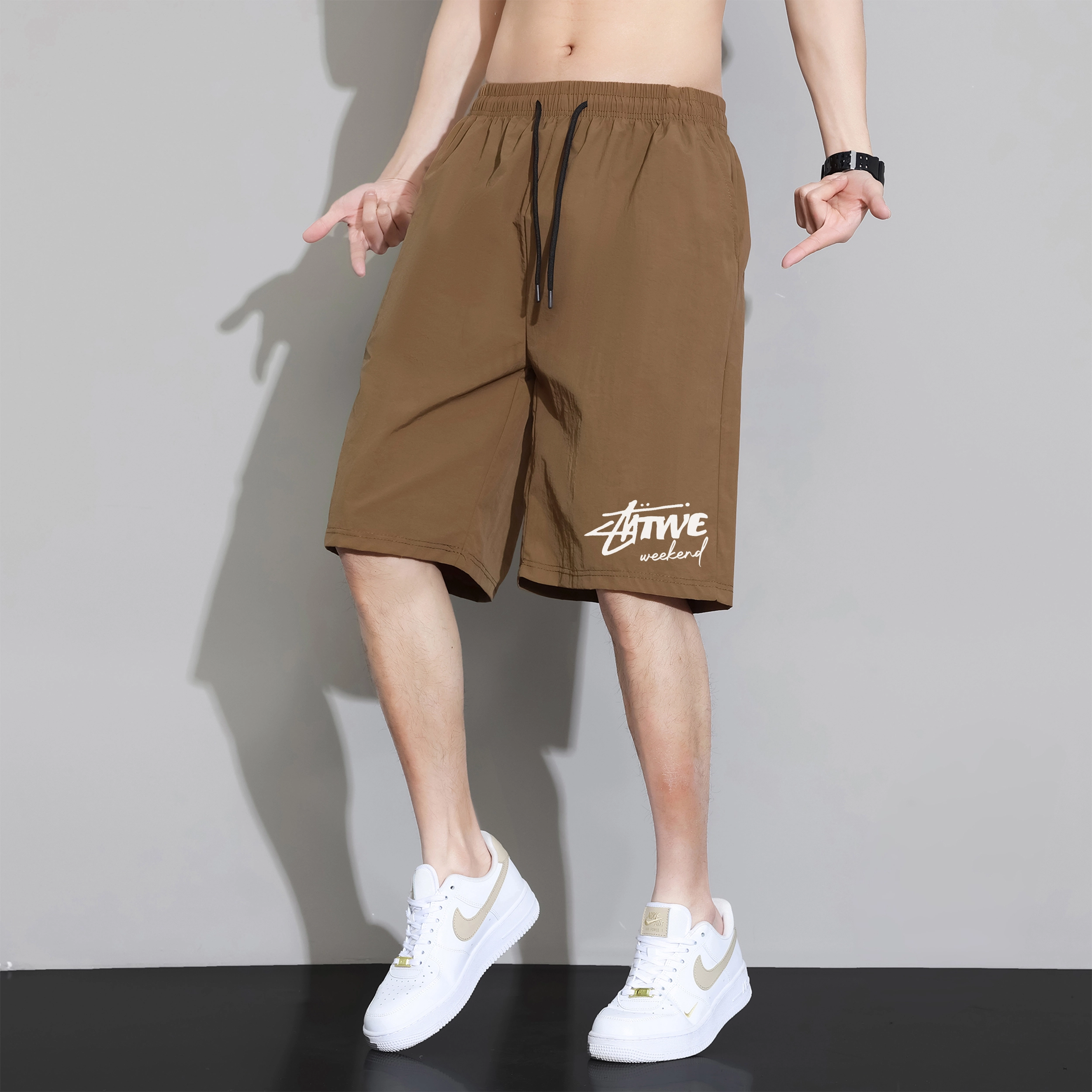 LA'T.WEEKEND cleanfitLogo