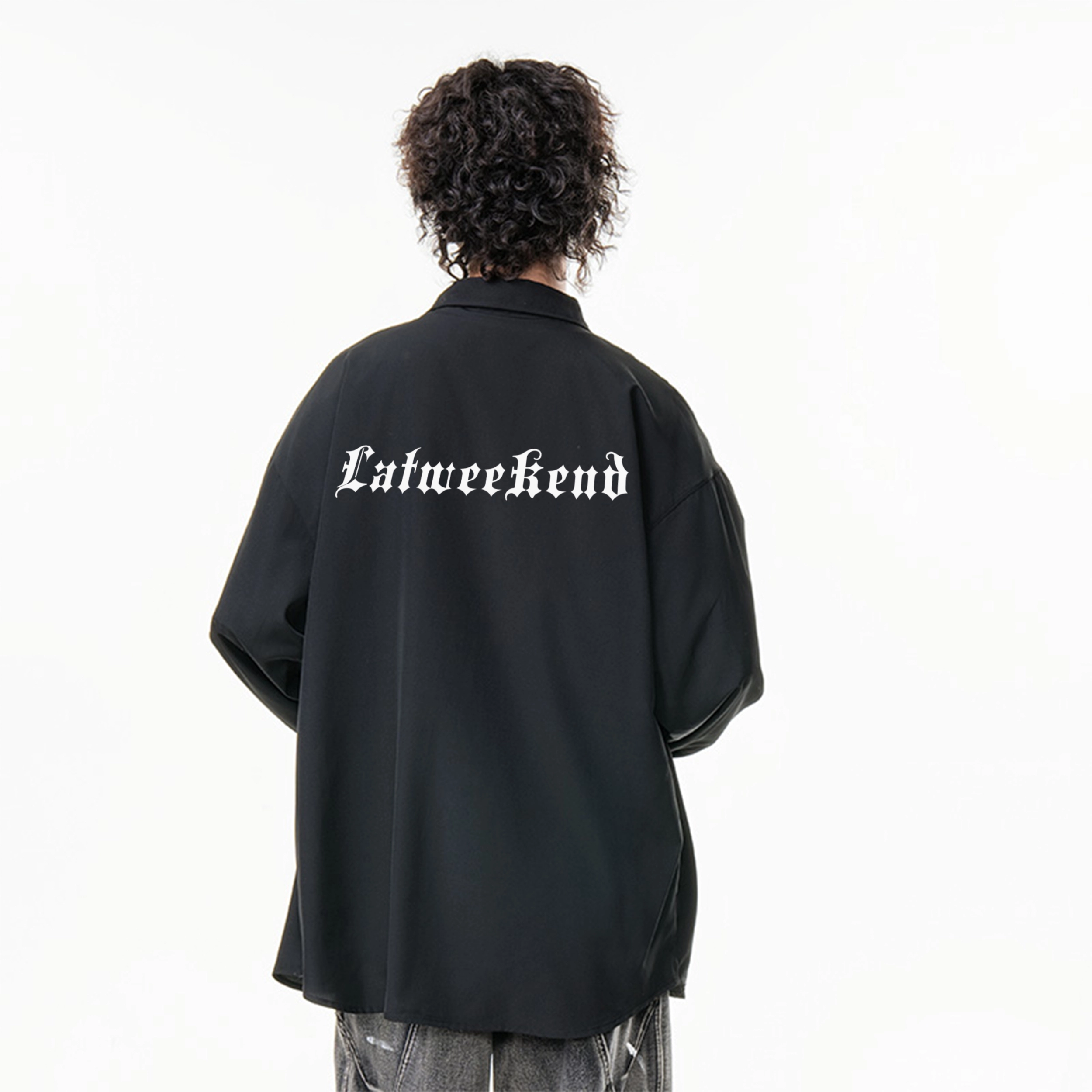 LA'T.WEEKEND Logo