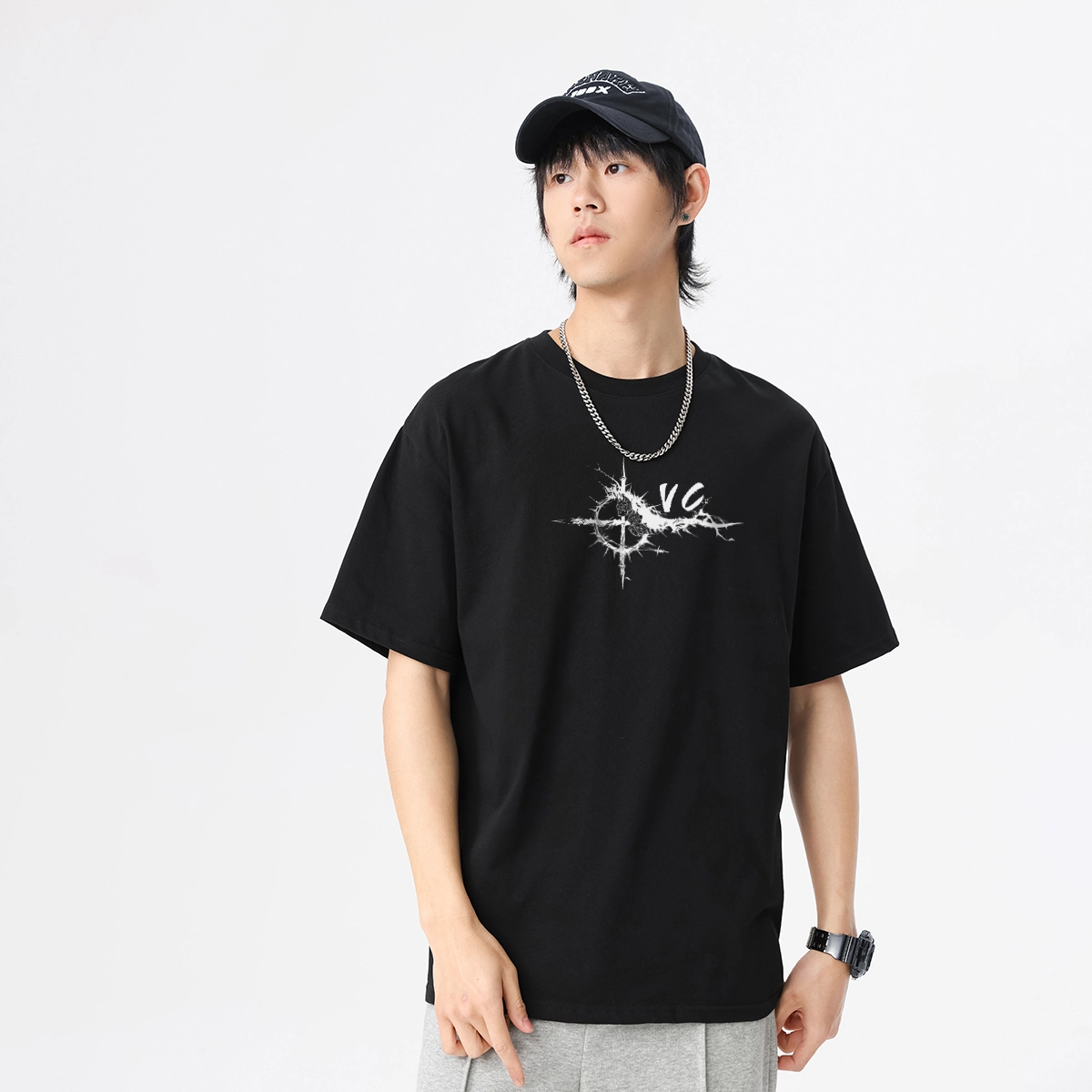 VniVerseVClub T