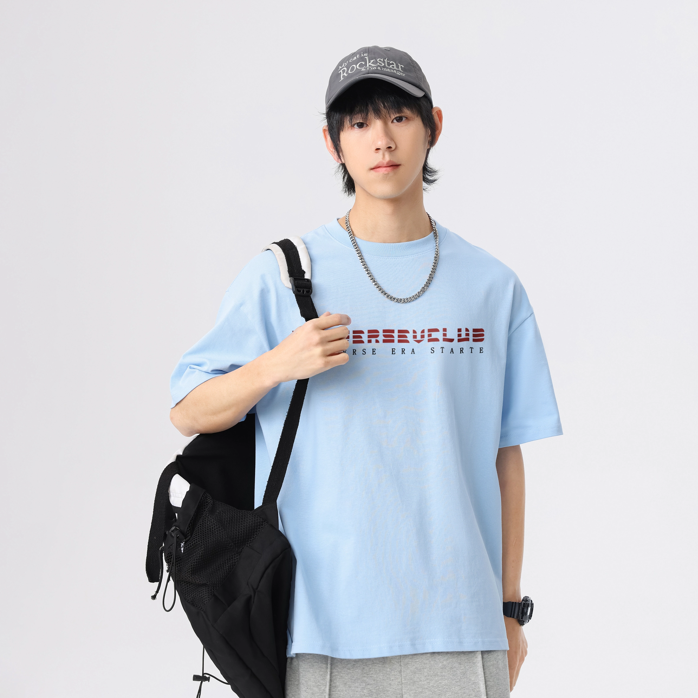 VniVerseVClub T