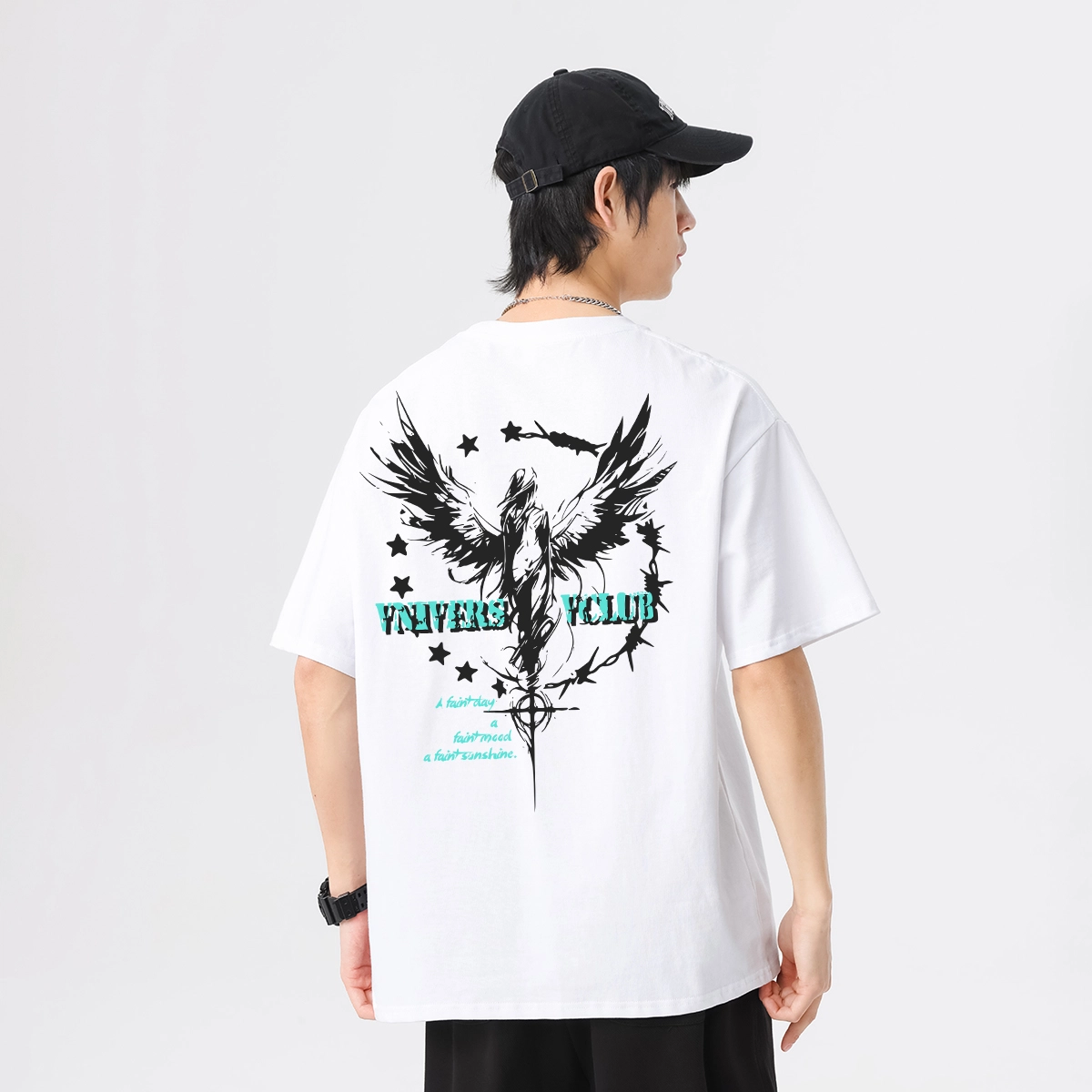 VniVerseVClub T