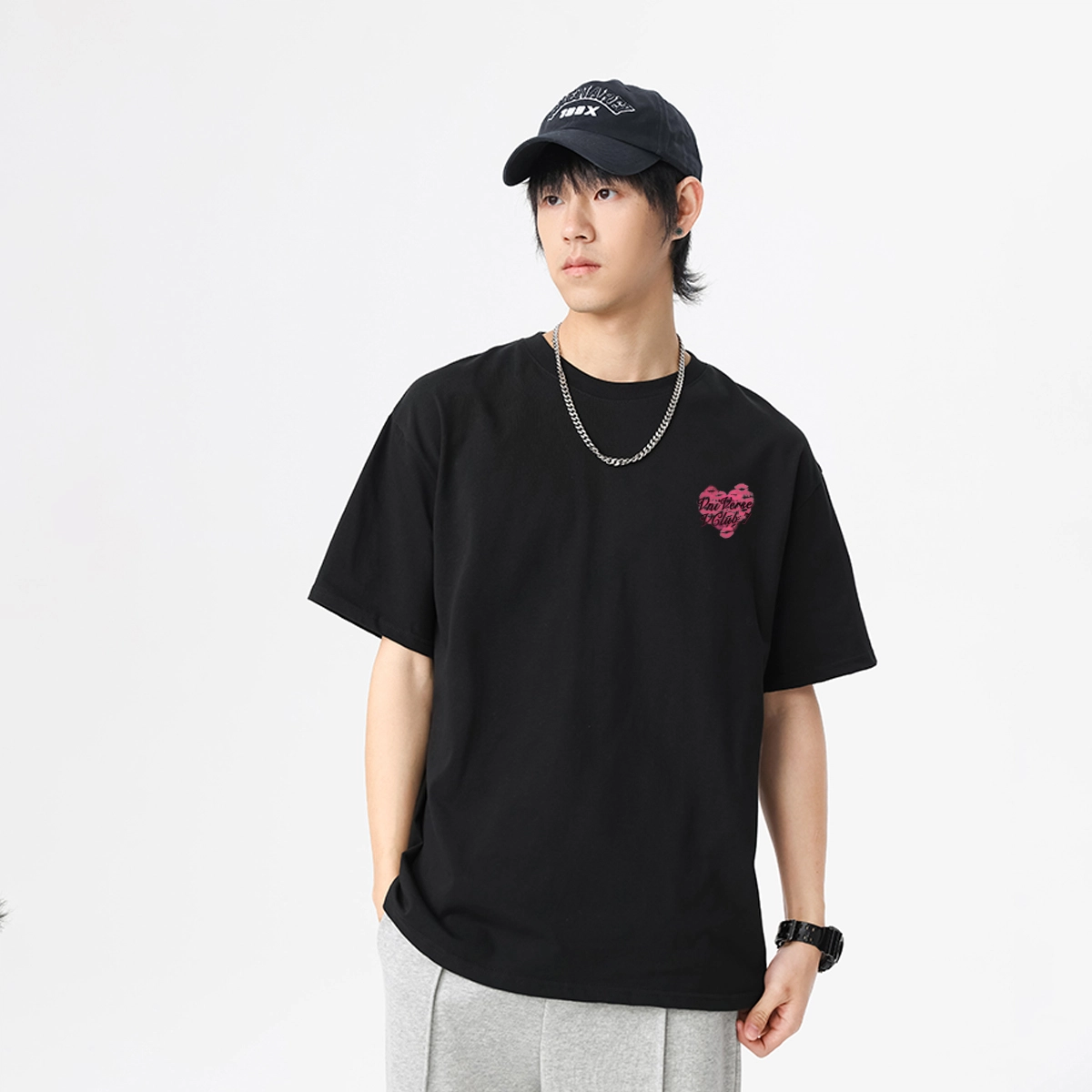 VniVerseVClub T