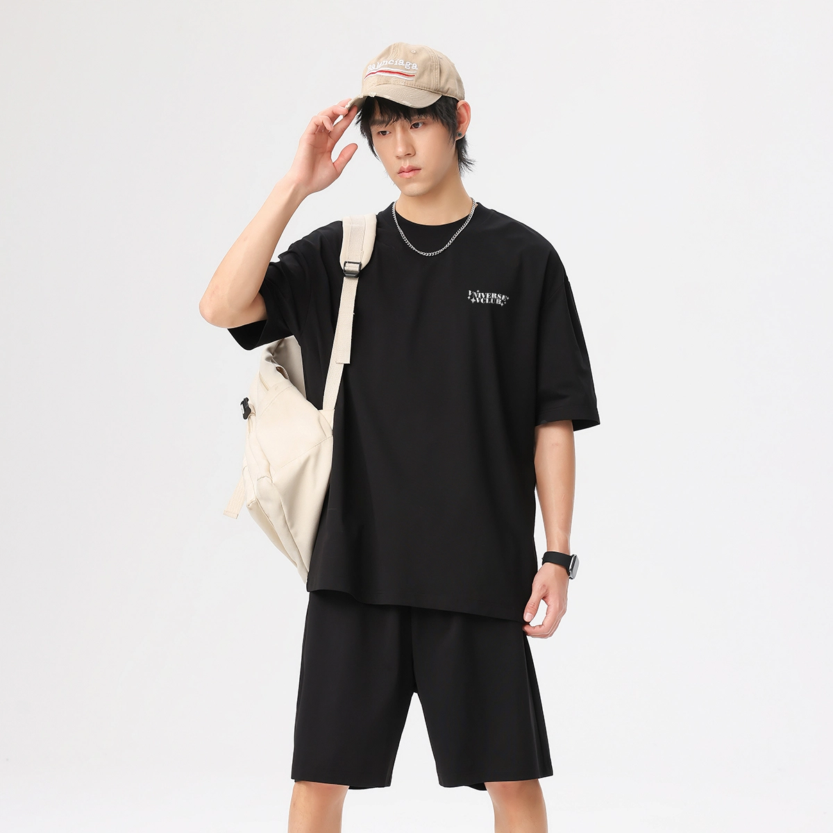 VniVerseVClub T