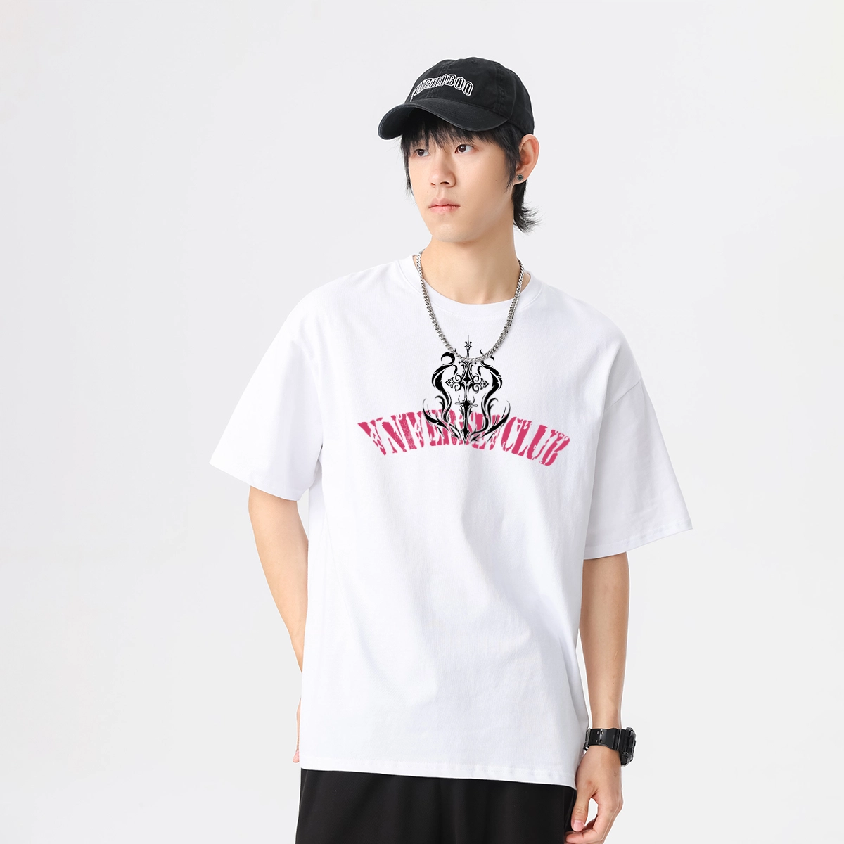 VniVerseVClub T