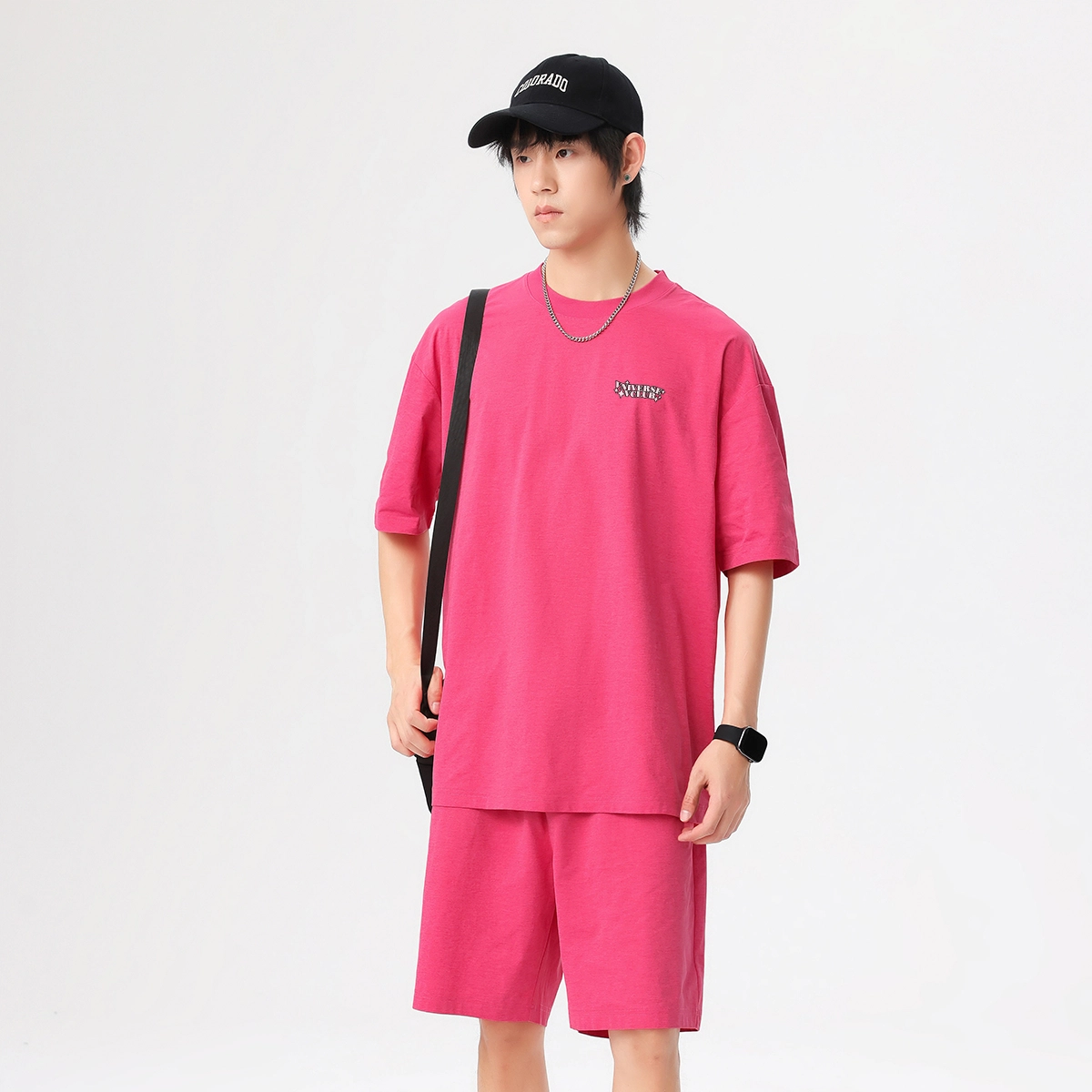 VniVerseVClub T