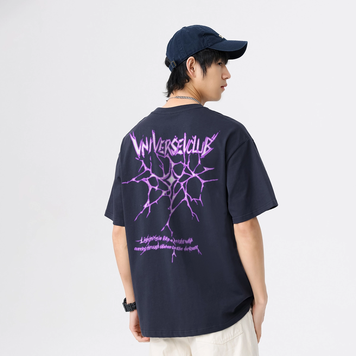 VniVerseVClub LogoT