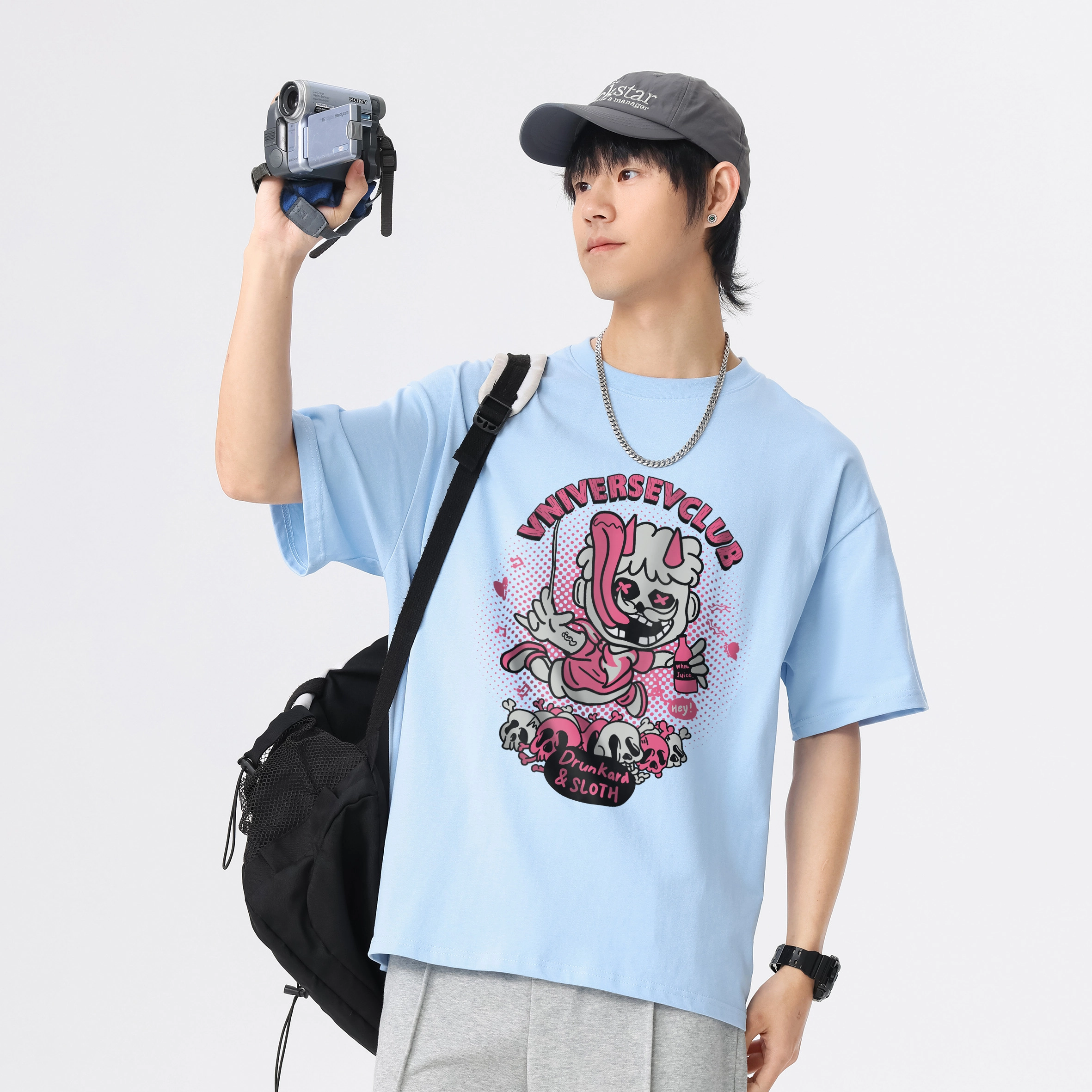 VniVerseVClub T