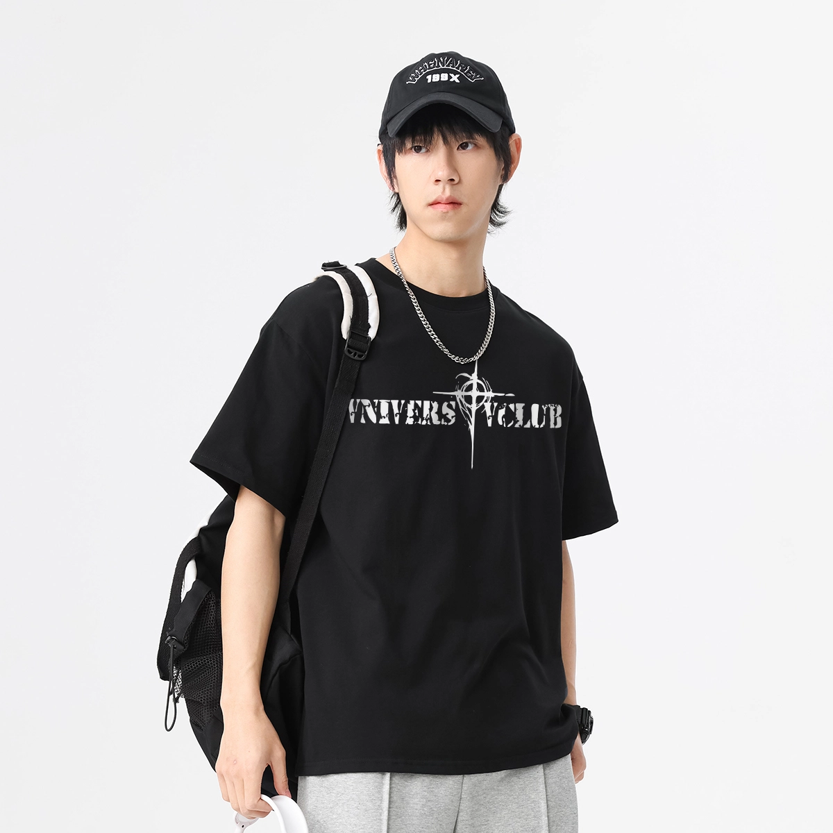 VniVerseVClub T