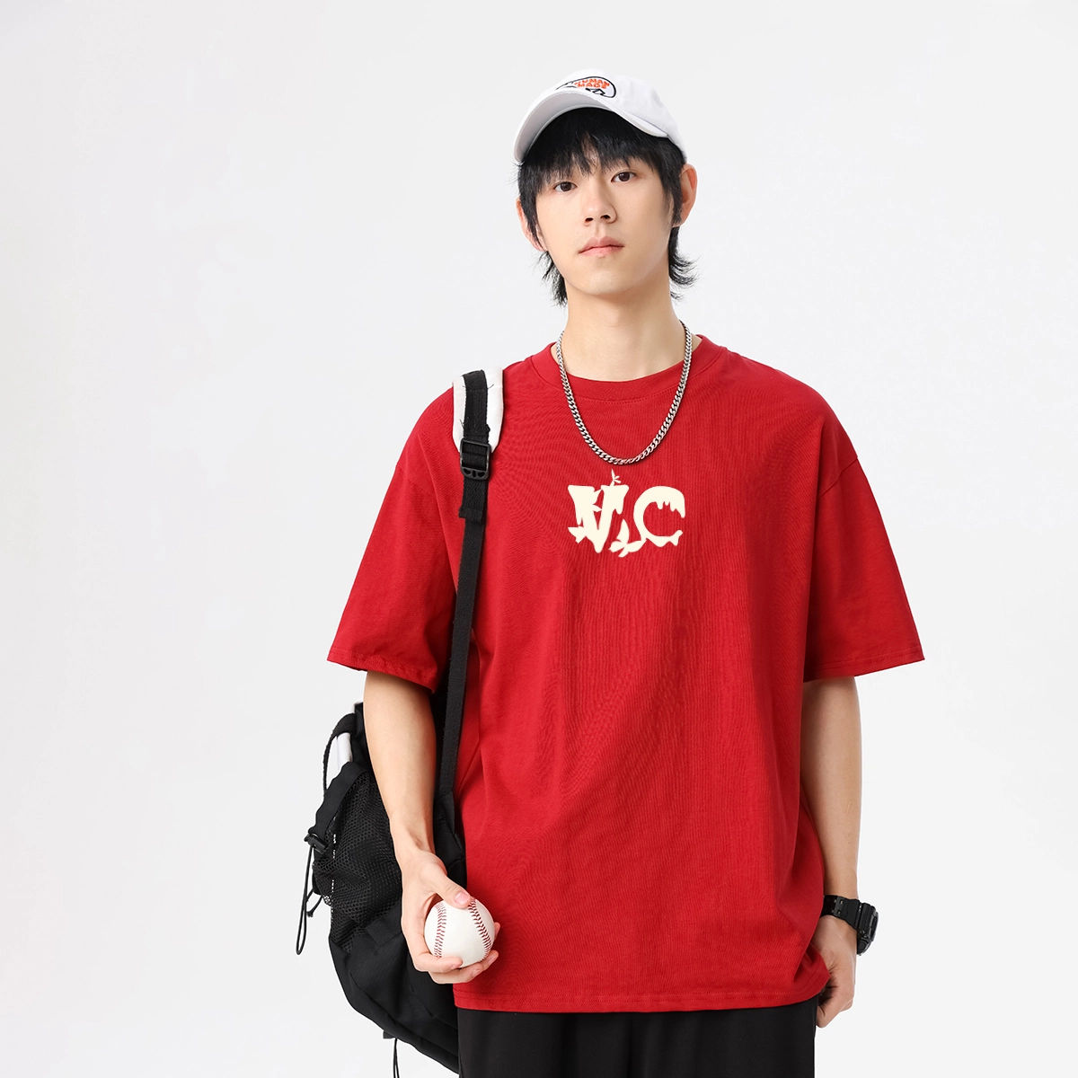VniVerseVClub T