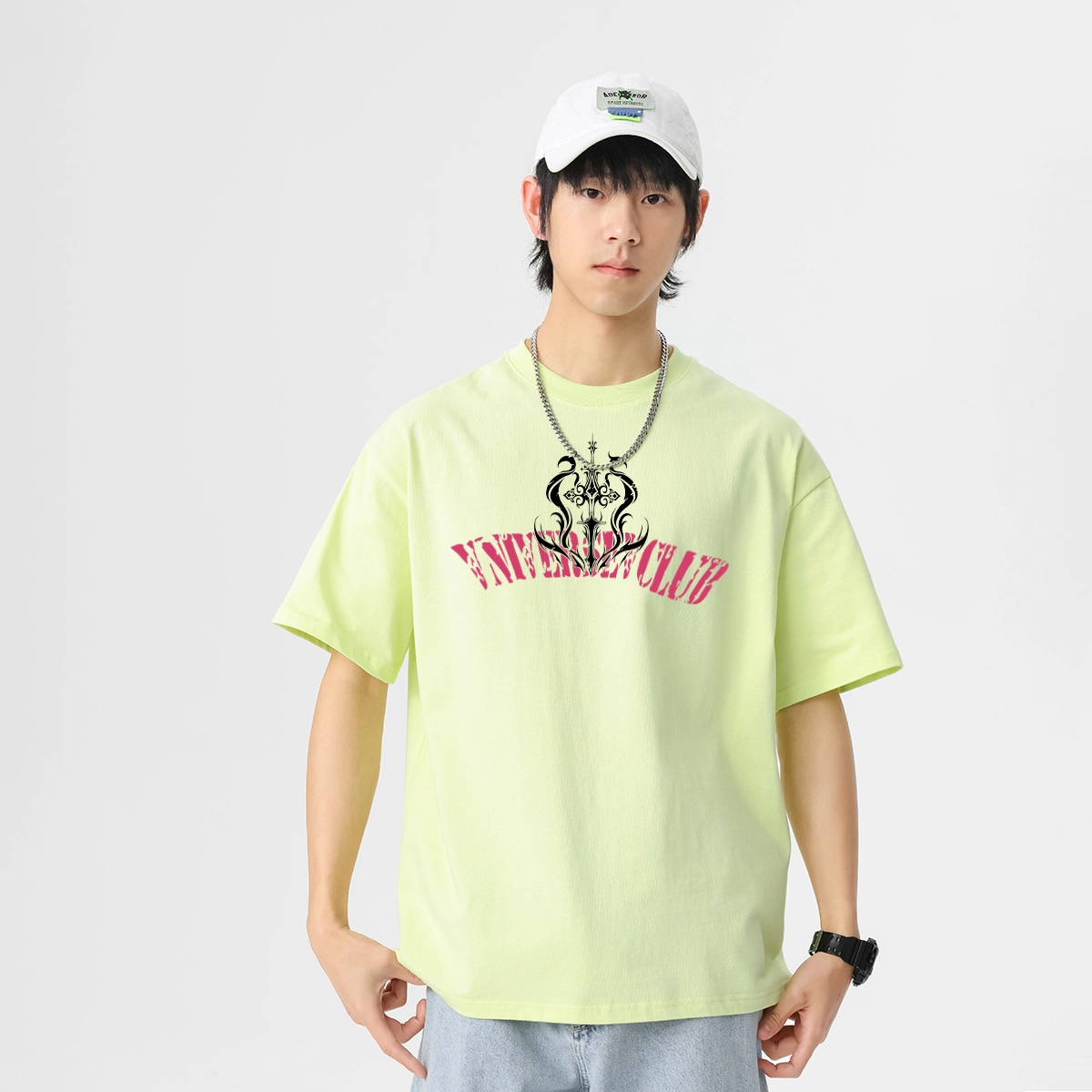 VniVerseVClub T