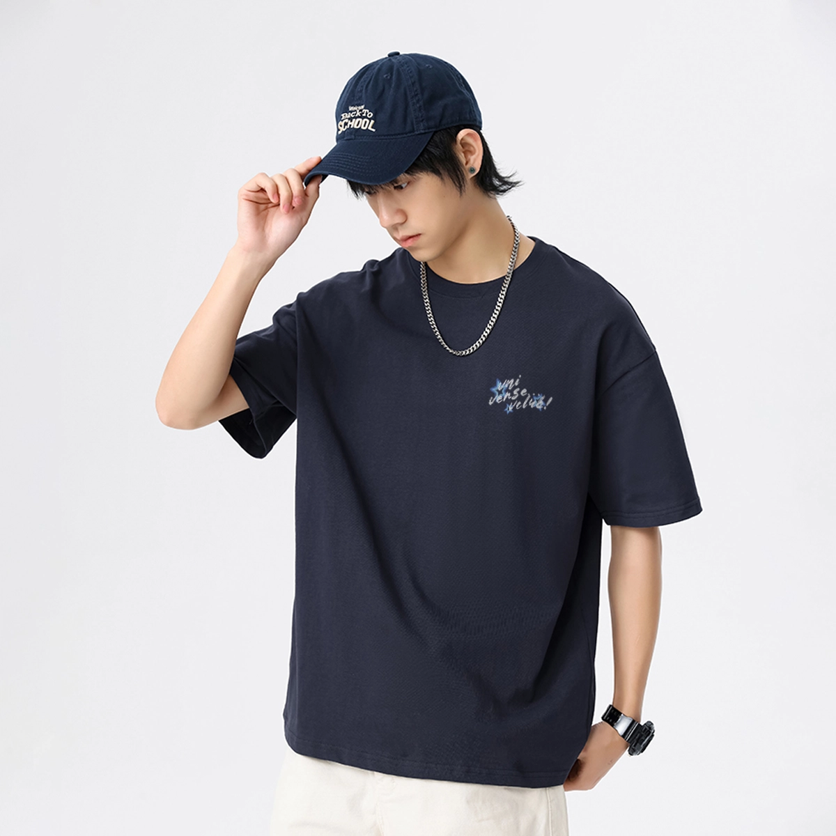 VniVerseVClub T