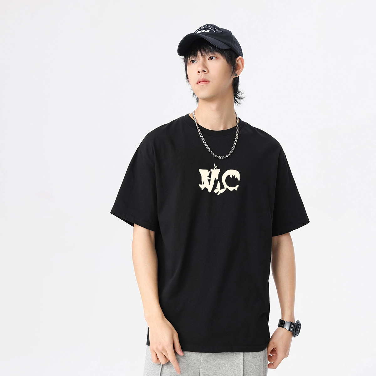 VniVerseVClub T