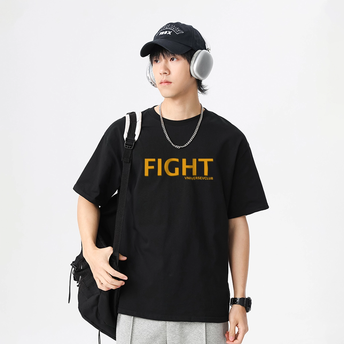 VniVerseVClub T