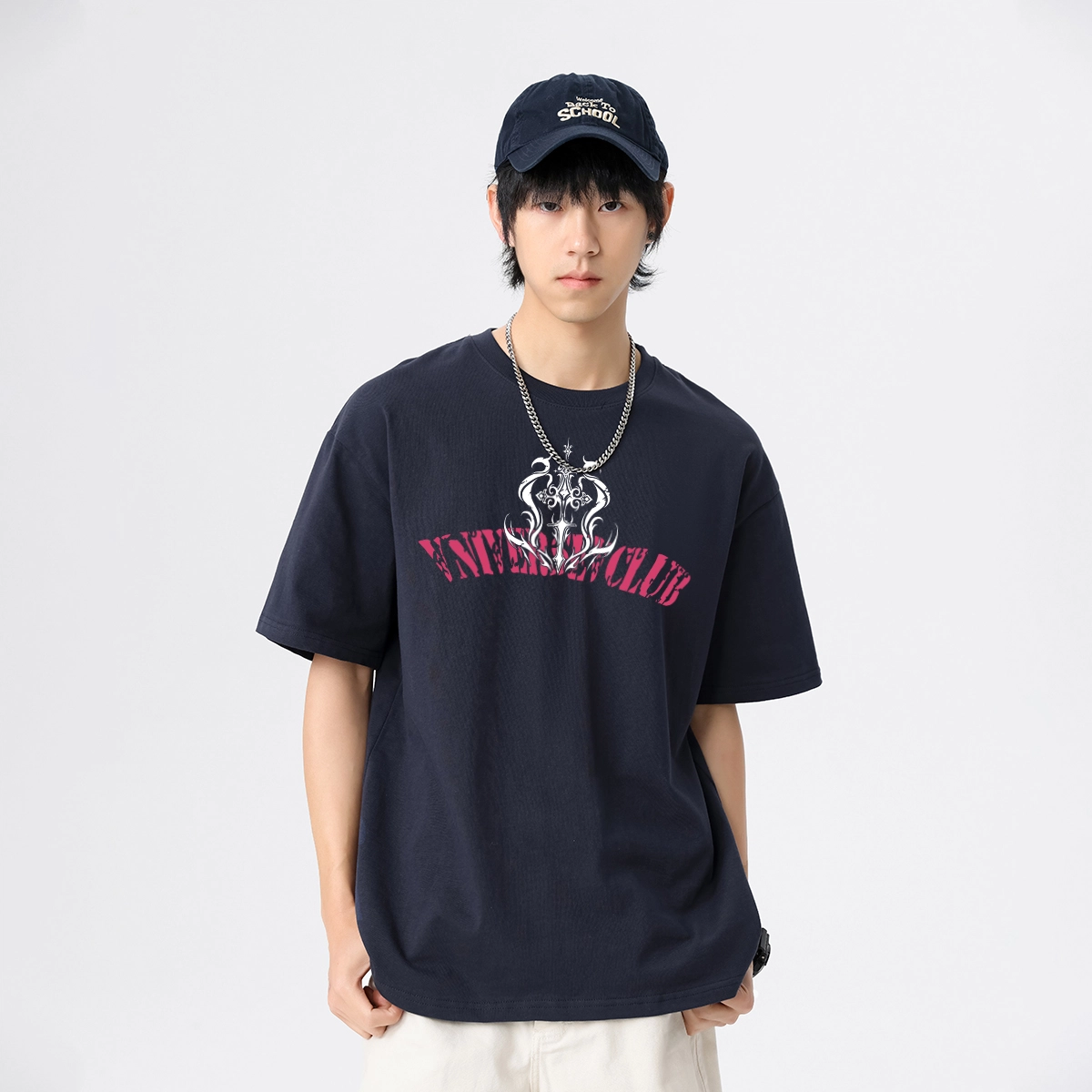 VniVerseVClub T