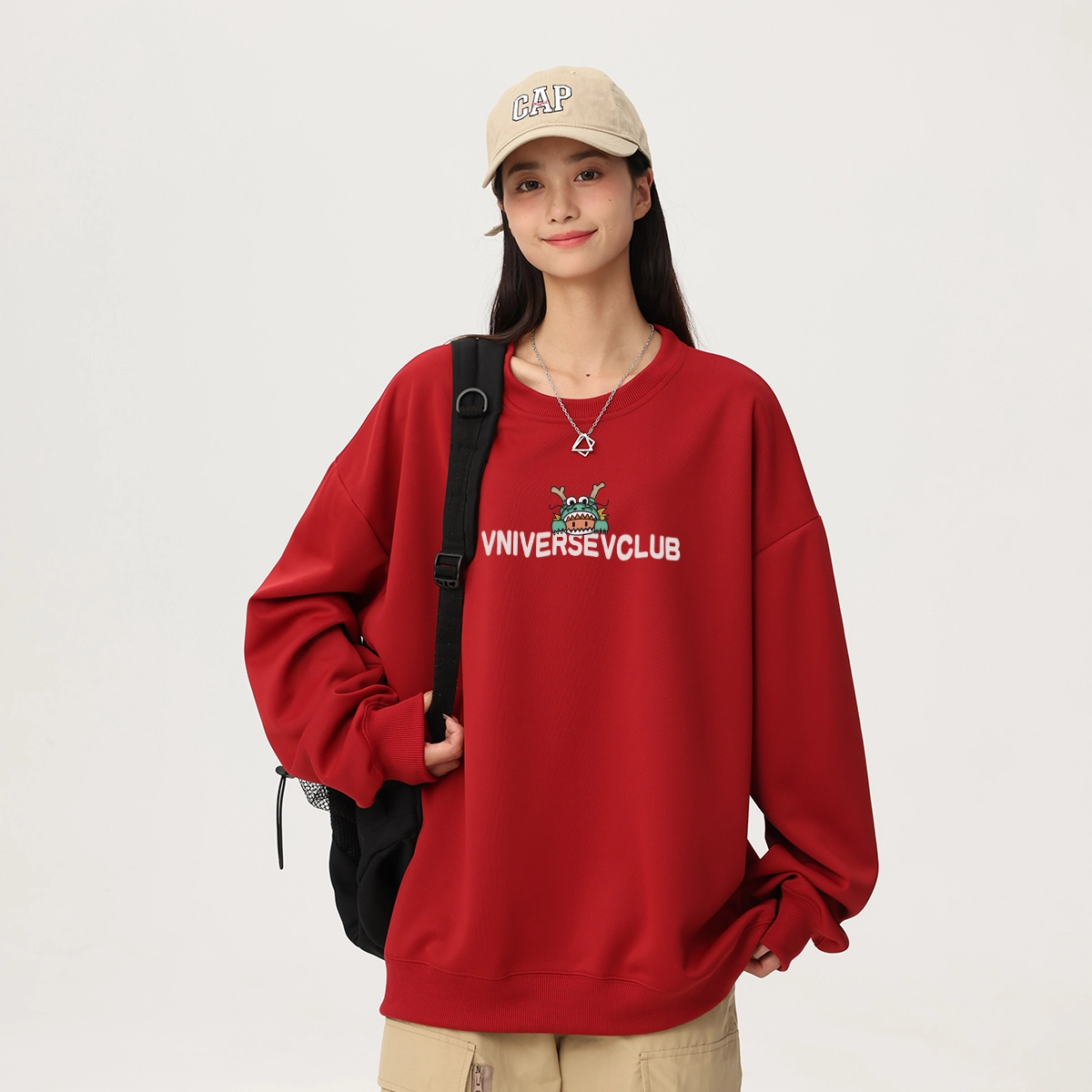 VniVerseVClub Q