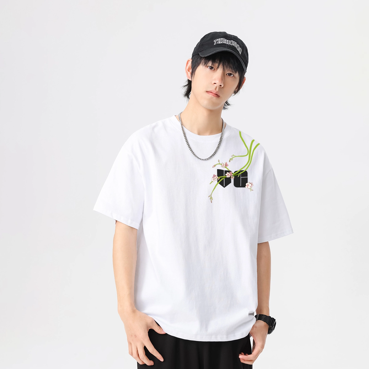 VniVerseVClub T