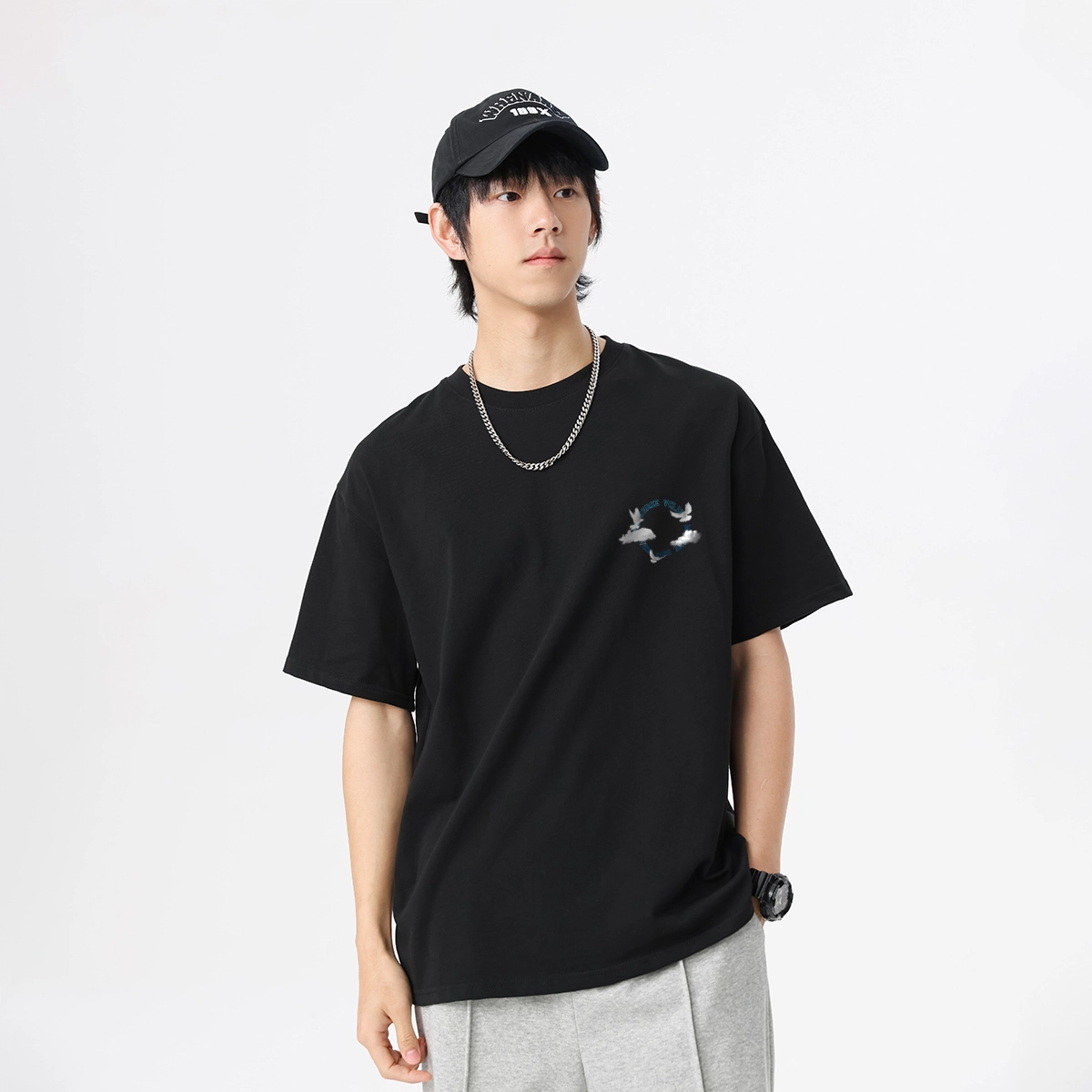 VniVerseVClub T