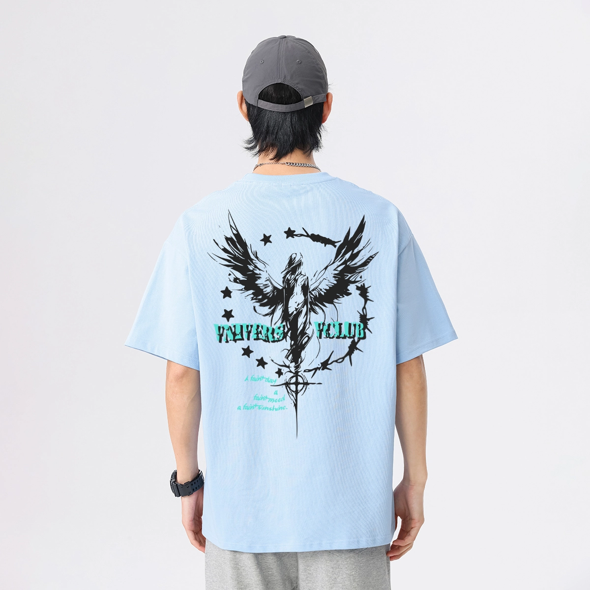 VniVerseVClub T