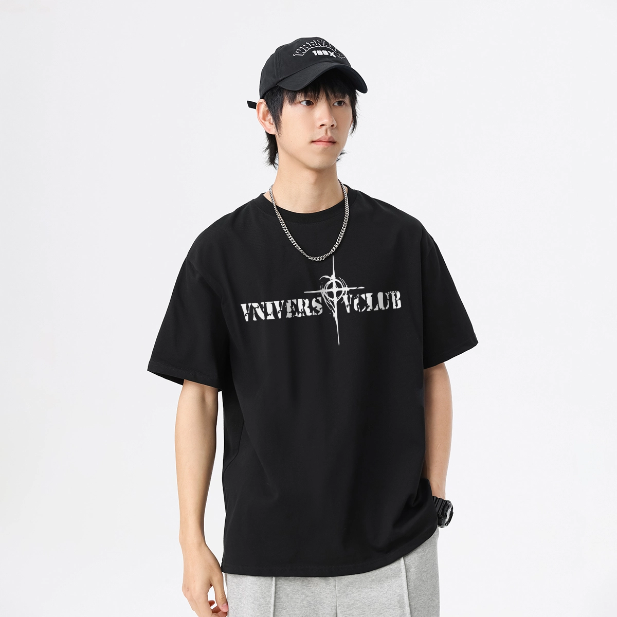VniVerseVClub T