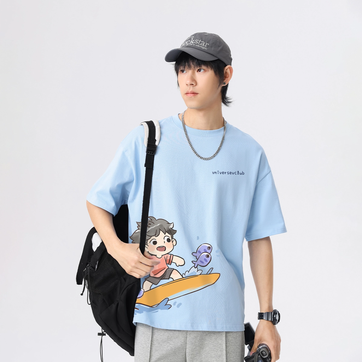 VniVerseVClub T