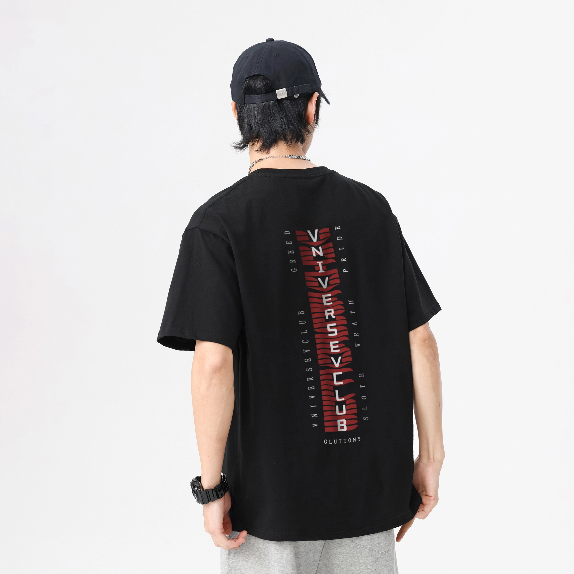 VniVerseVClub T