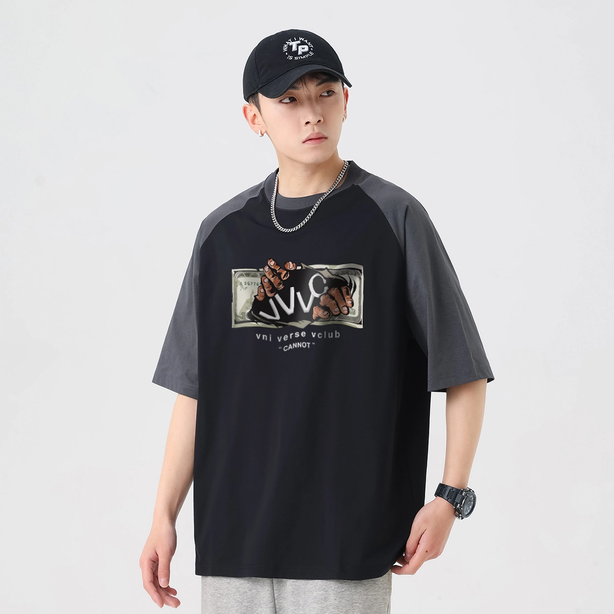 VniVerseVClub T