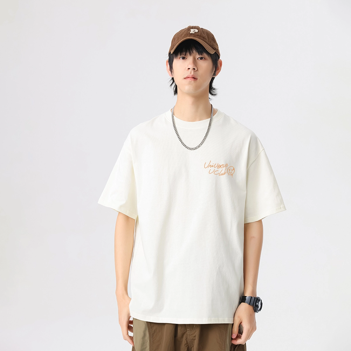VniVerseVClub T