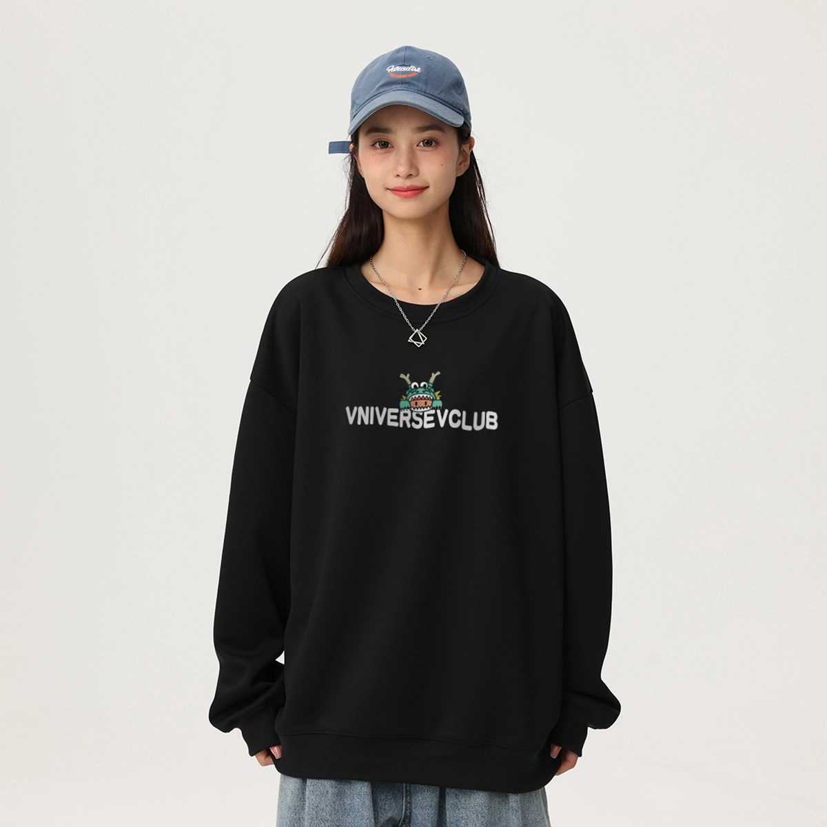 VniVerseVClub Q