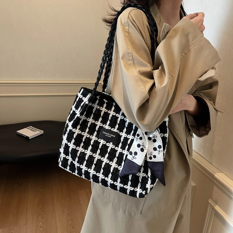 轩玺 大容量时尚通勤百搭 尼龙布 托特包单肩手提包 常规 女款 格子黑/格子米白