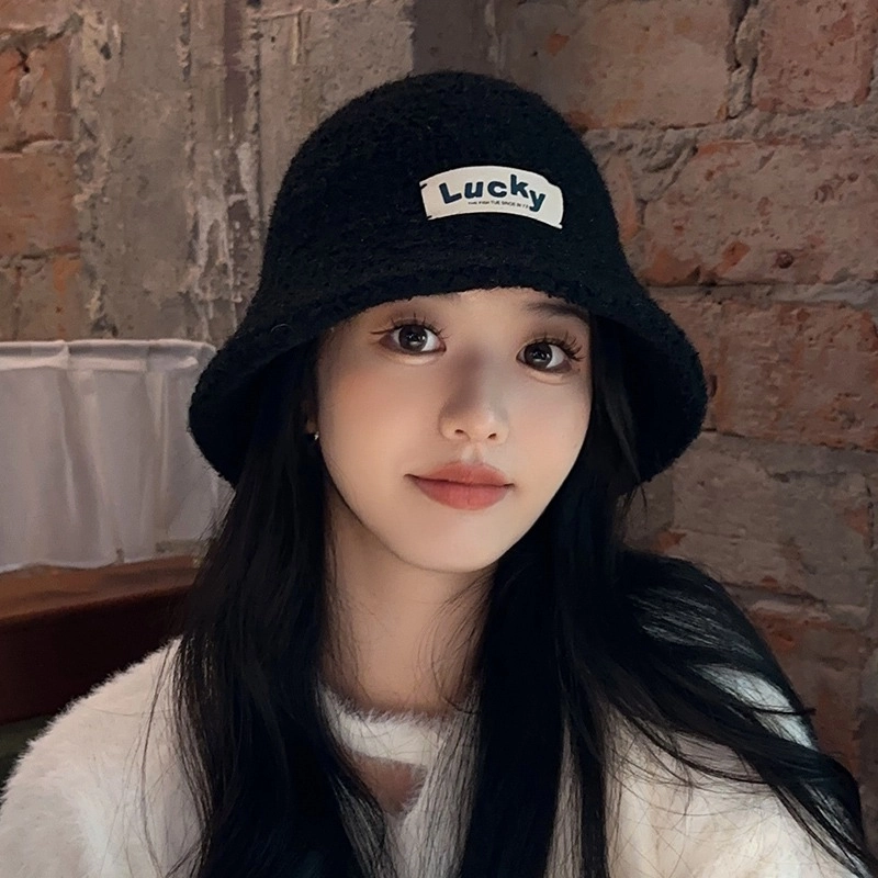 朵澜 羊羔绒女士韩系冬季时尚保暖黑色帽子素颜显脸小 聚酯纤维 渔夫帽 女款