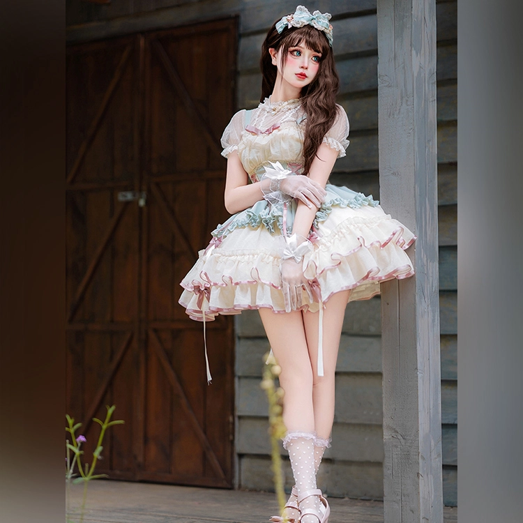 AMUNITS lolita