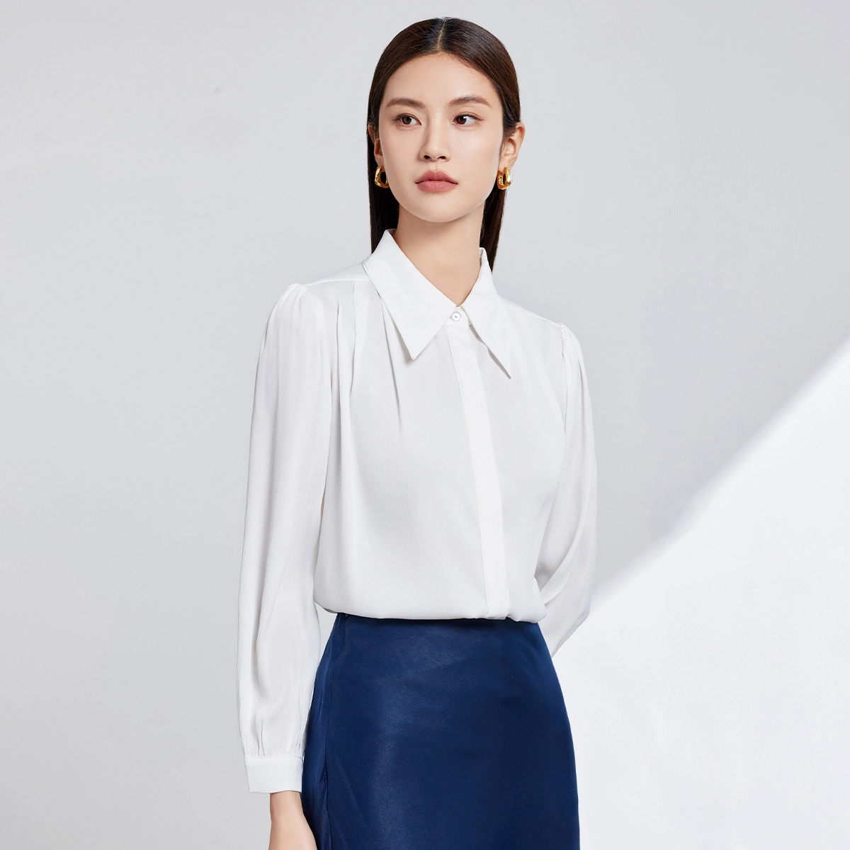 富铤 韩系翻领百搭长袖休闲气质宽松显瘦纯色淑女简约衬衫 女款