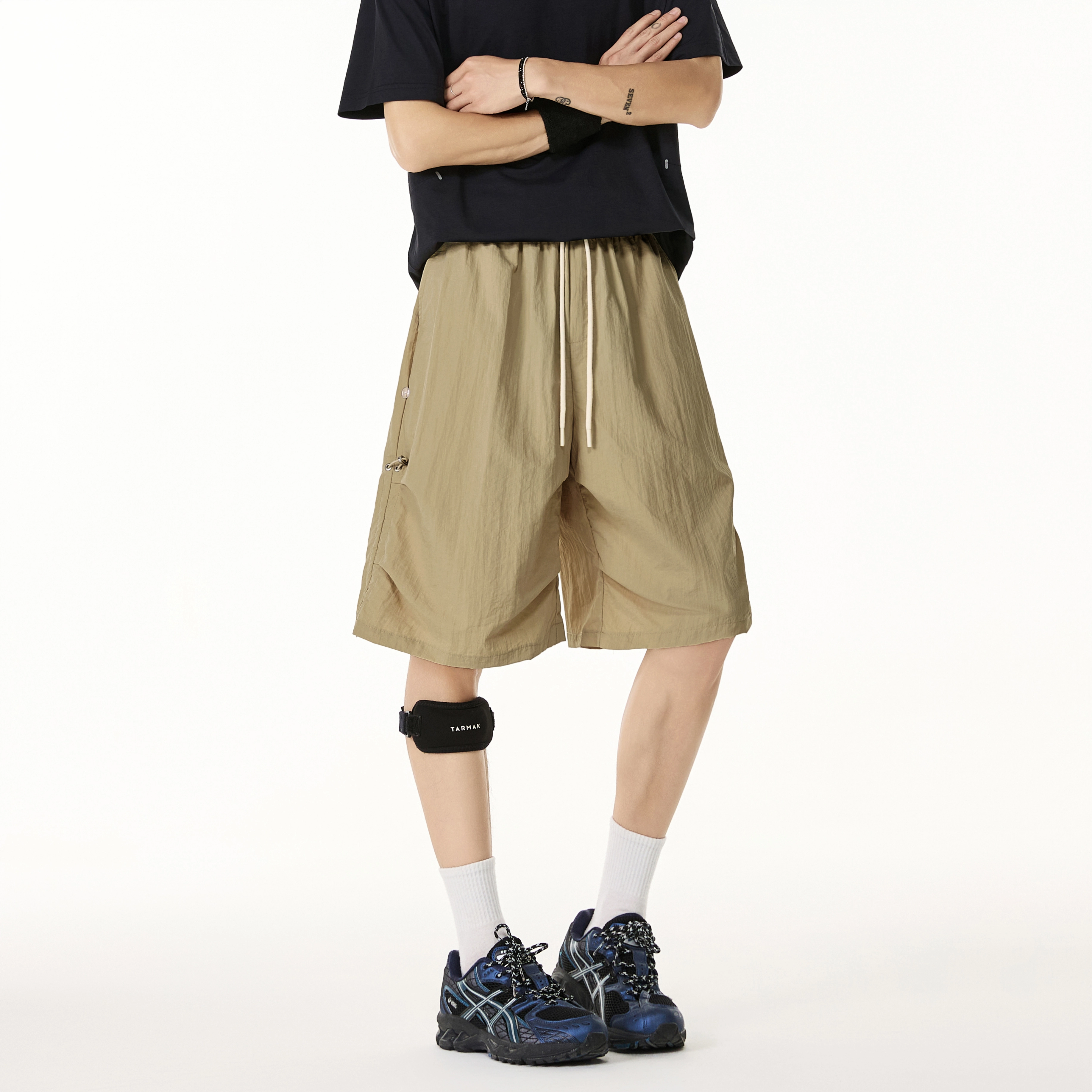 松岚 美式复古少年感学院风抽绳设计感多巴胺百搭经典简约纯色基础款垂感冰丝凉感轻薄运动户外速干舒适透气直筒五分休闲短裤 男女同款